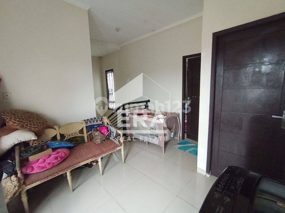 interior 11