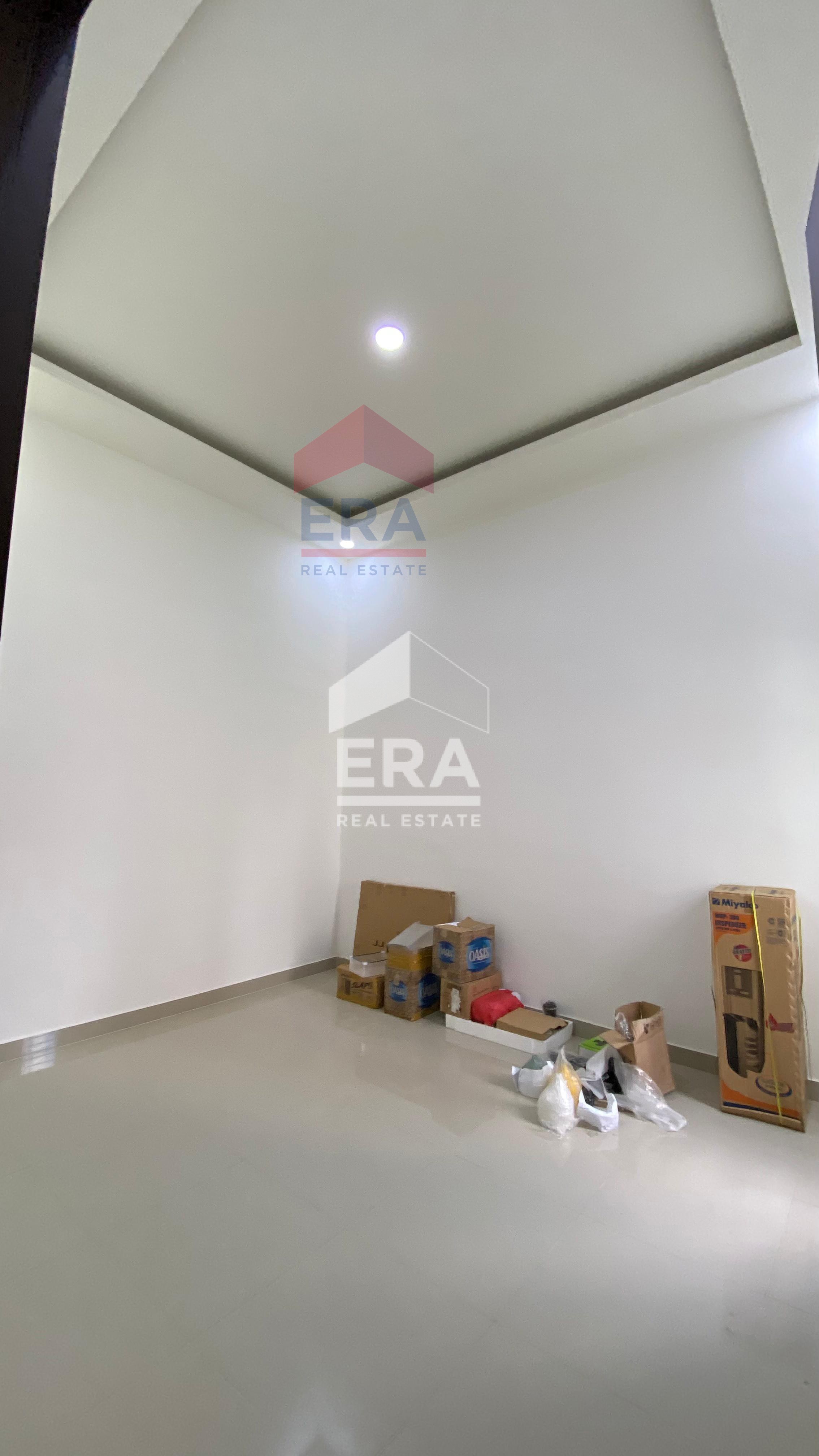 interior 4