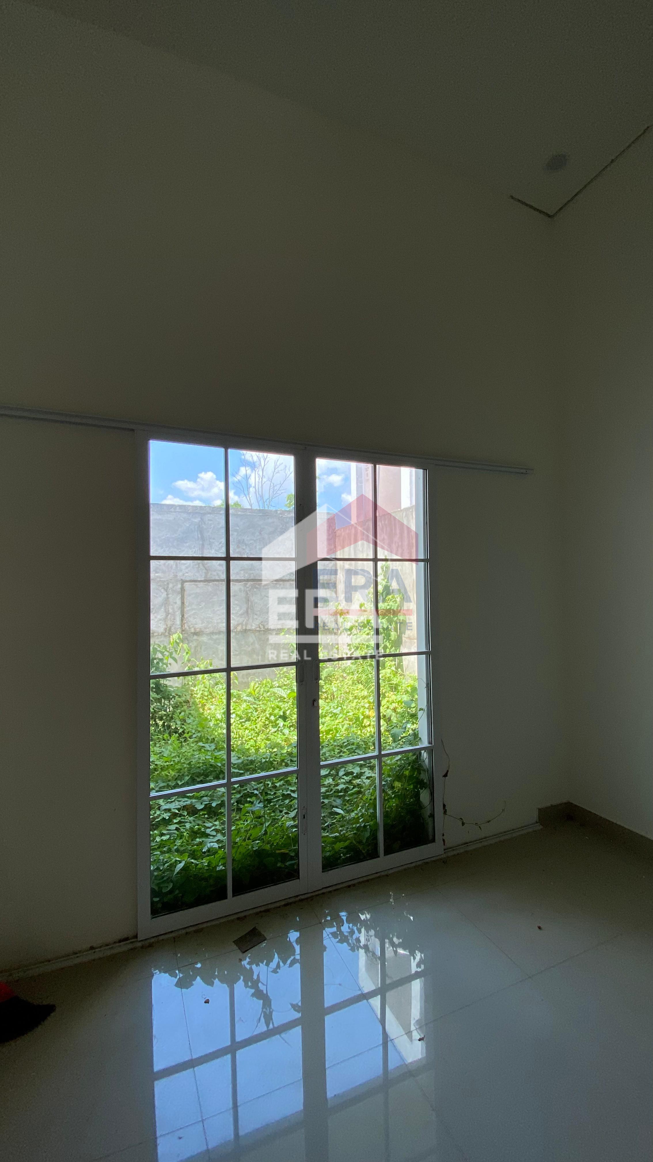 interior 6