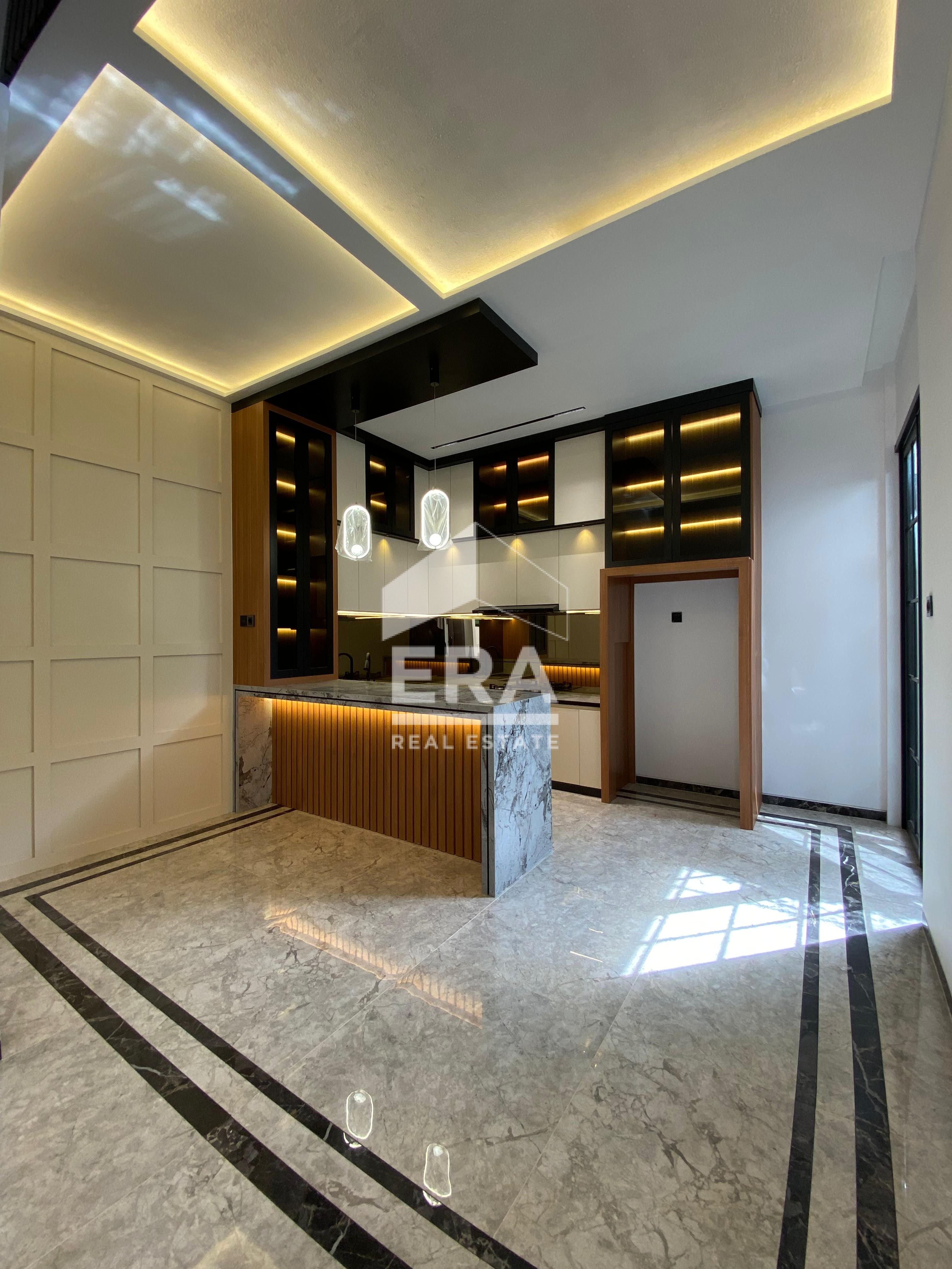 interior 2