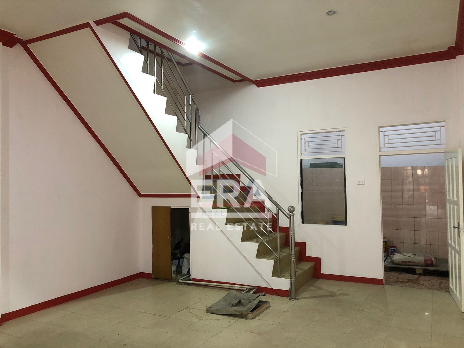 interior 6