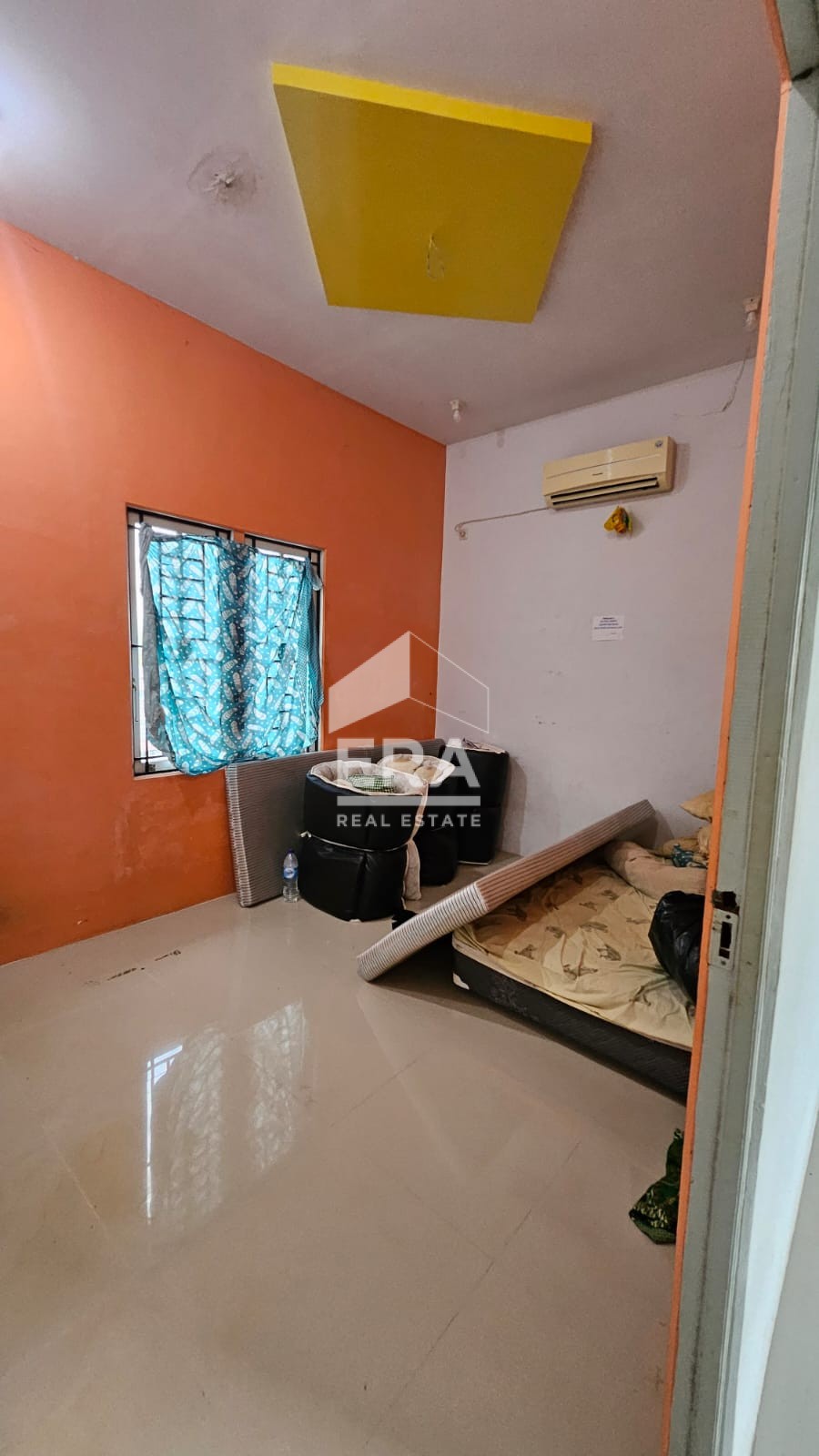 interior 14