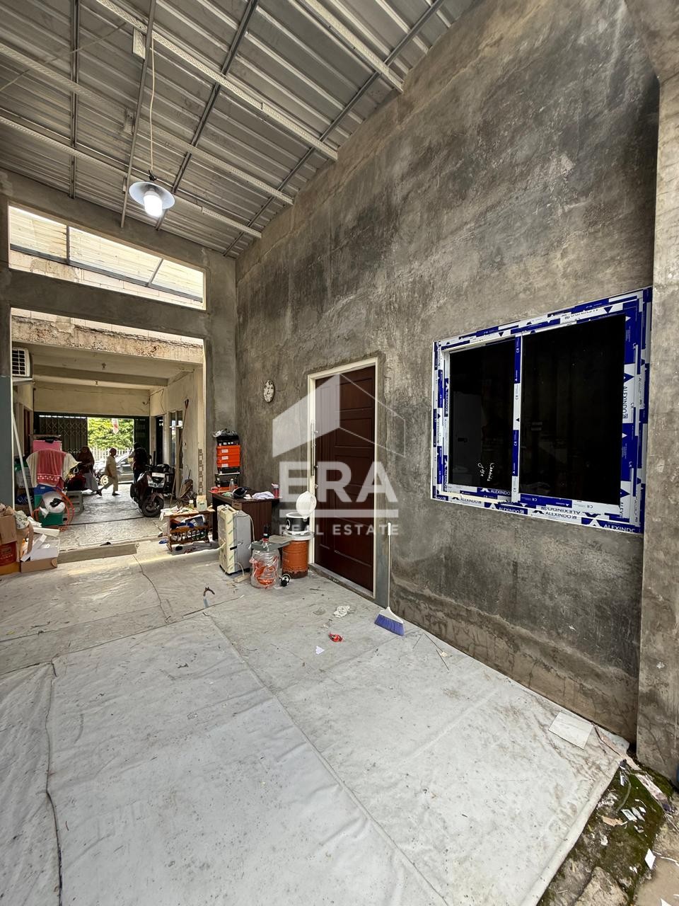interior 6