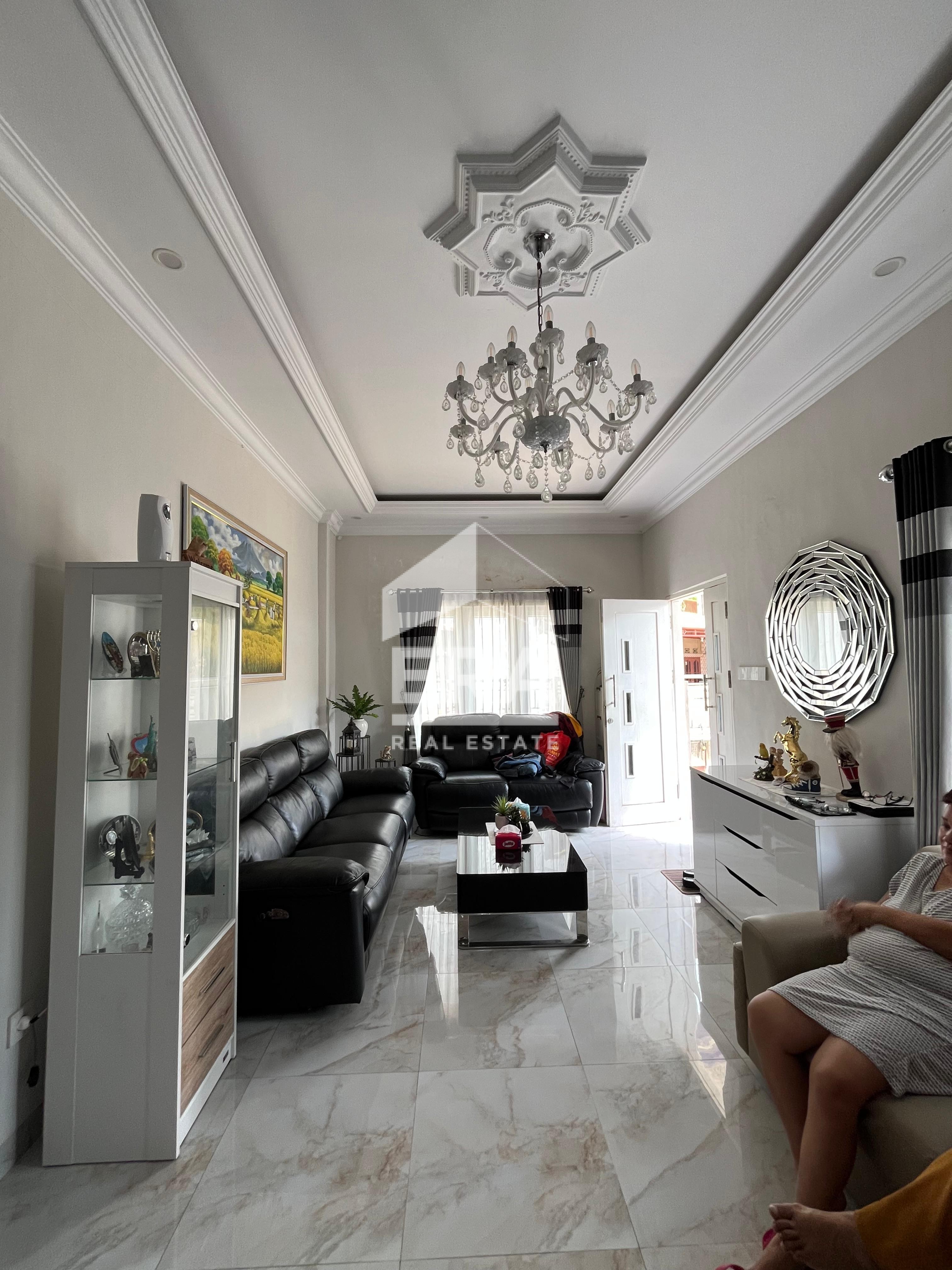 interior 5