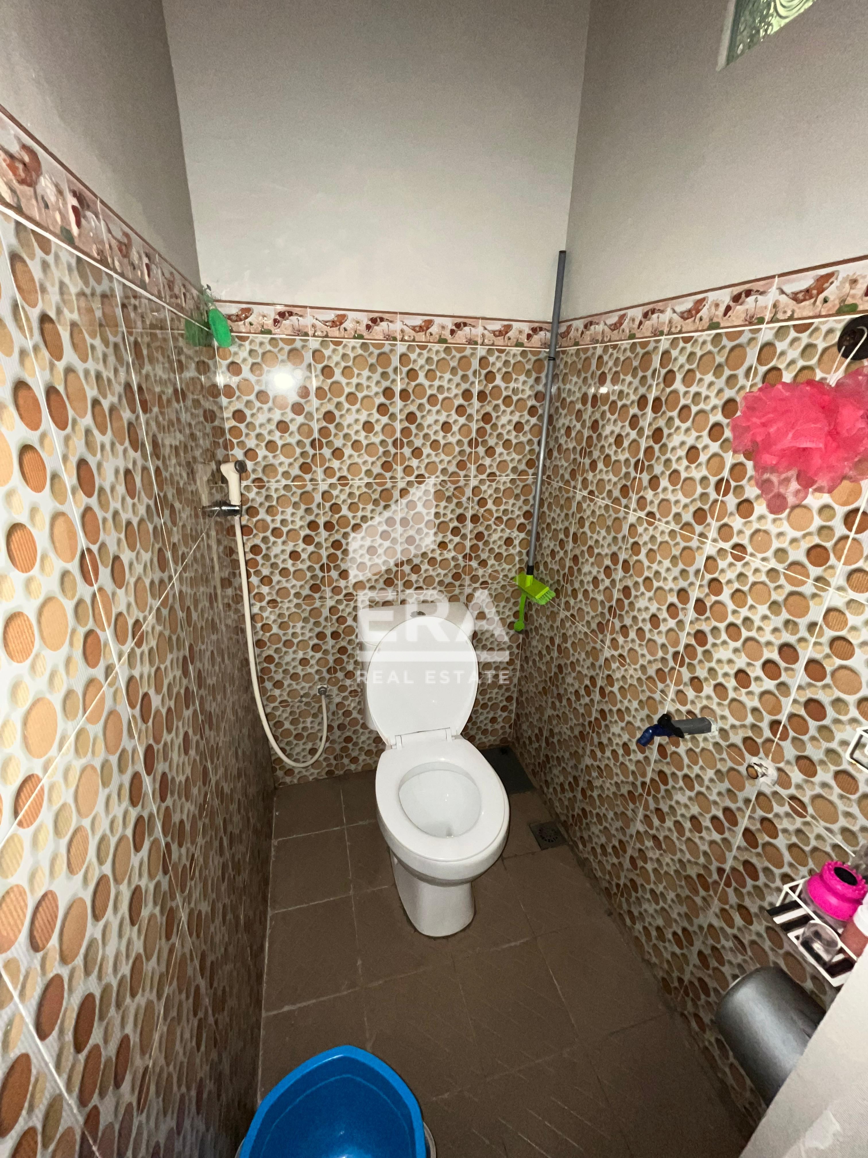 interior 11