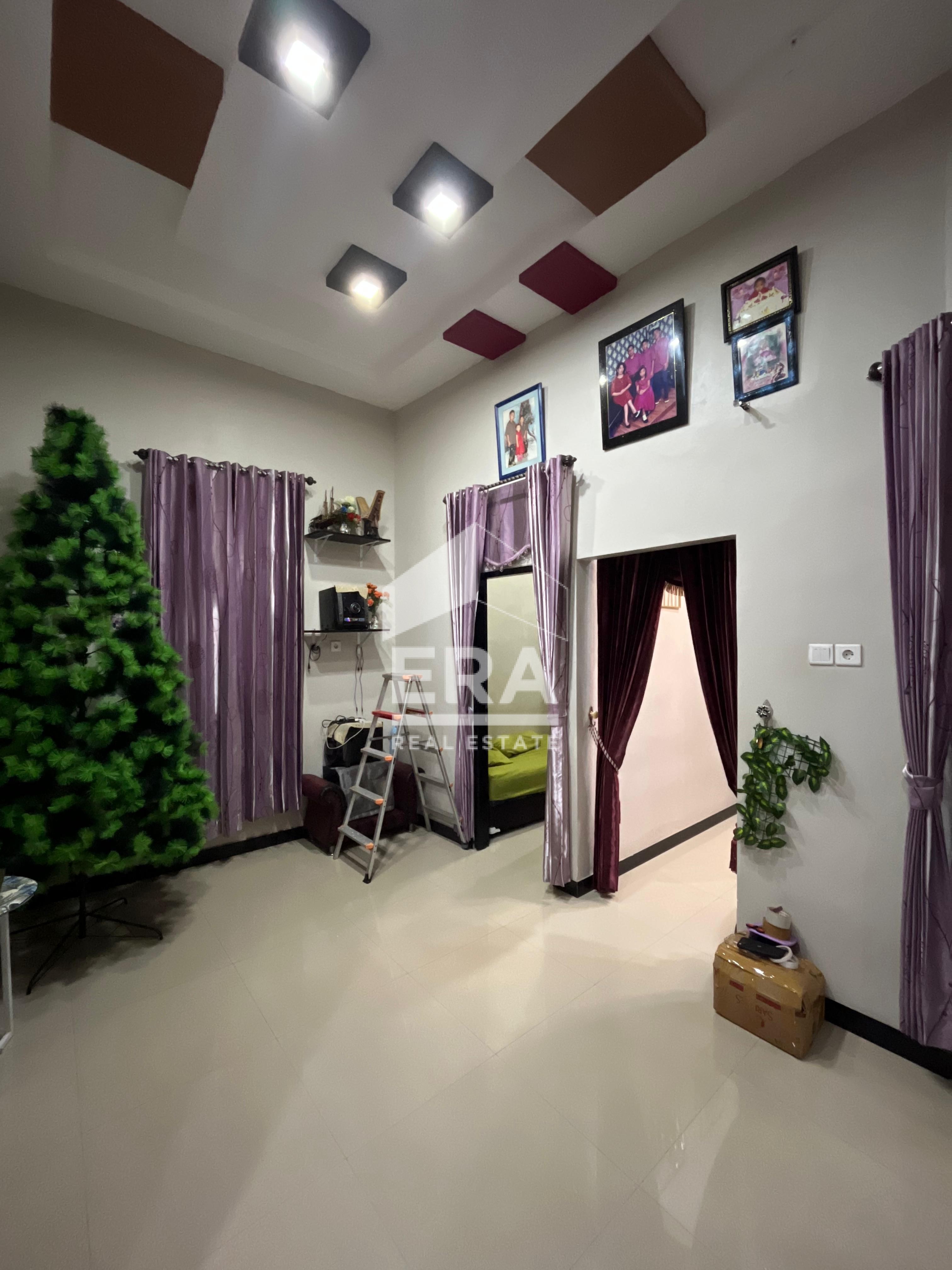 interior 2