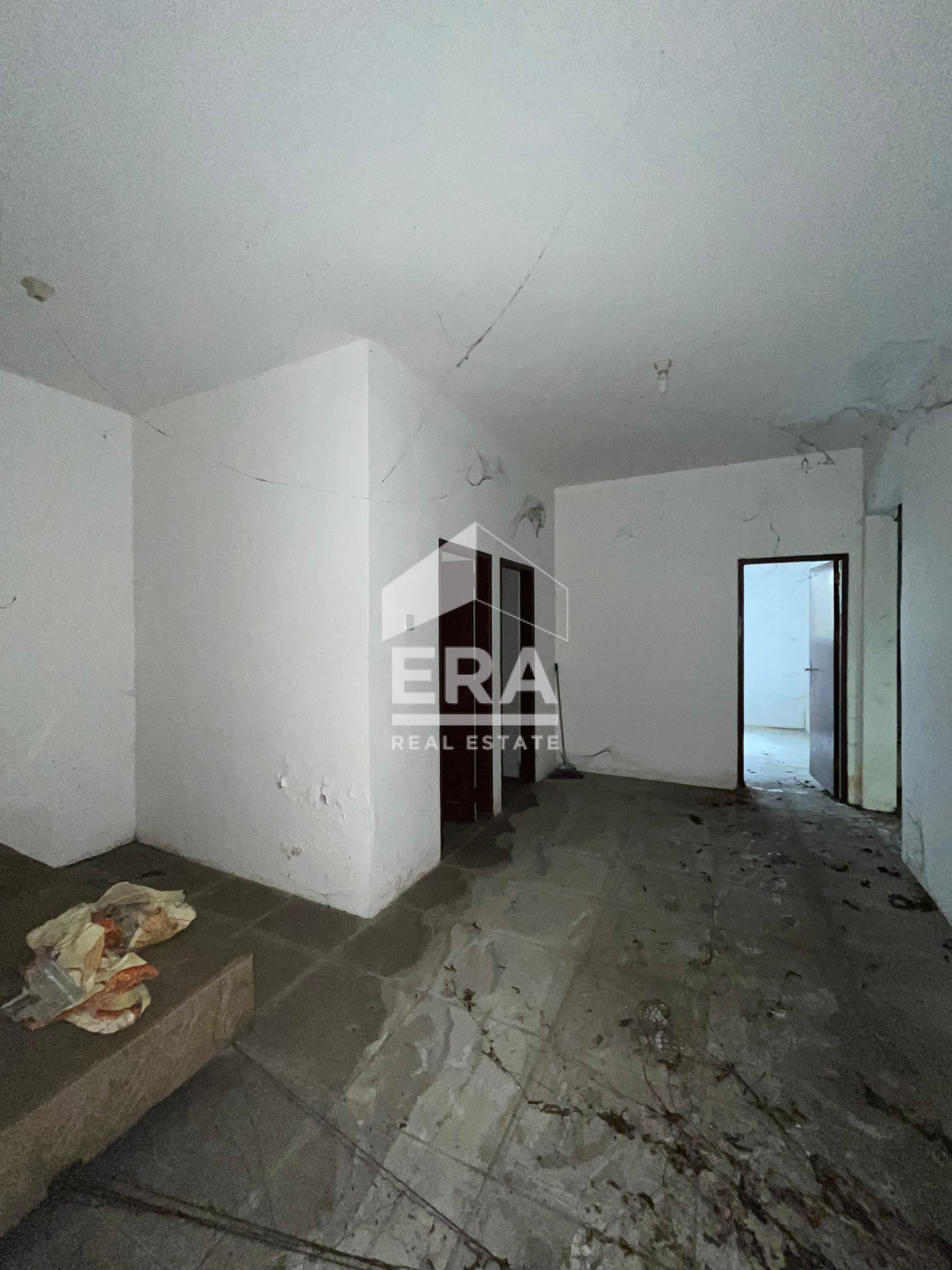 interior 5