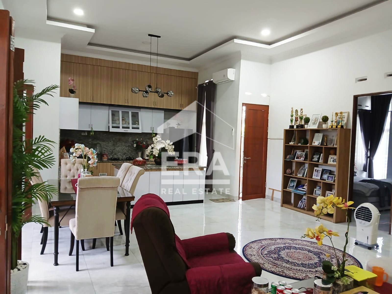 interior 4