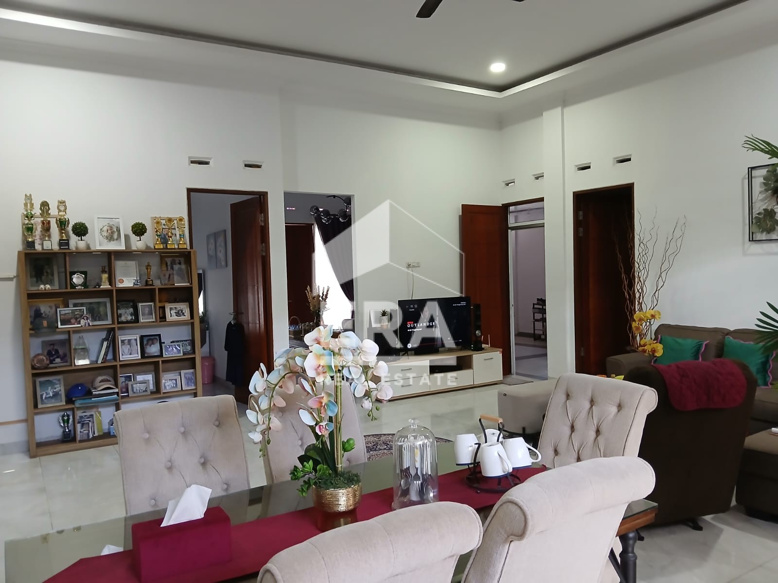 interior 5