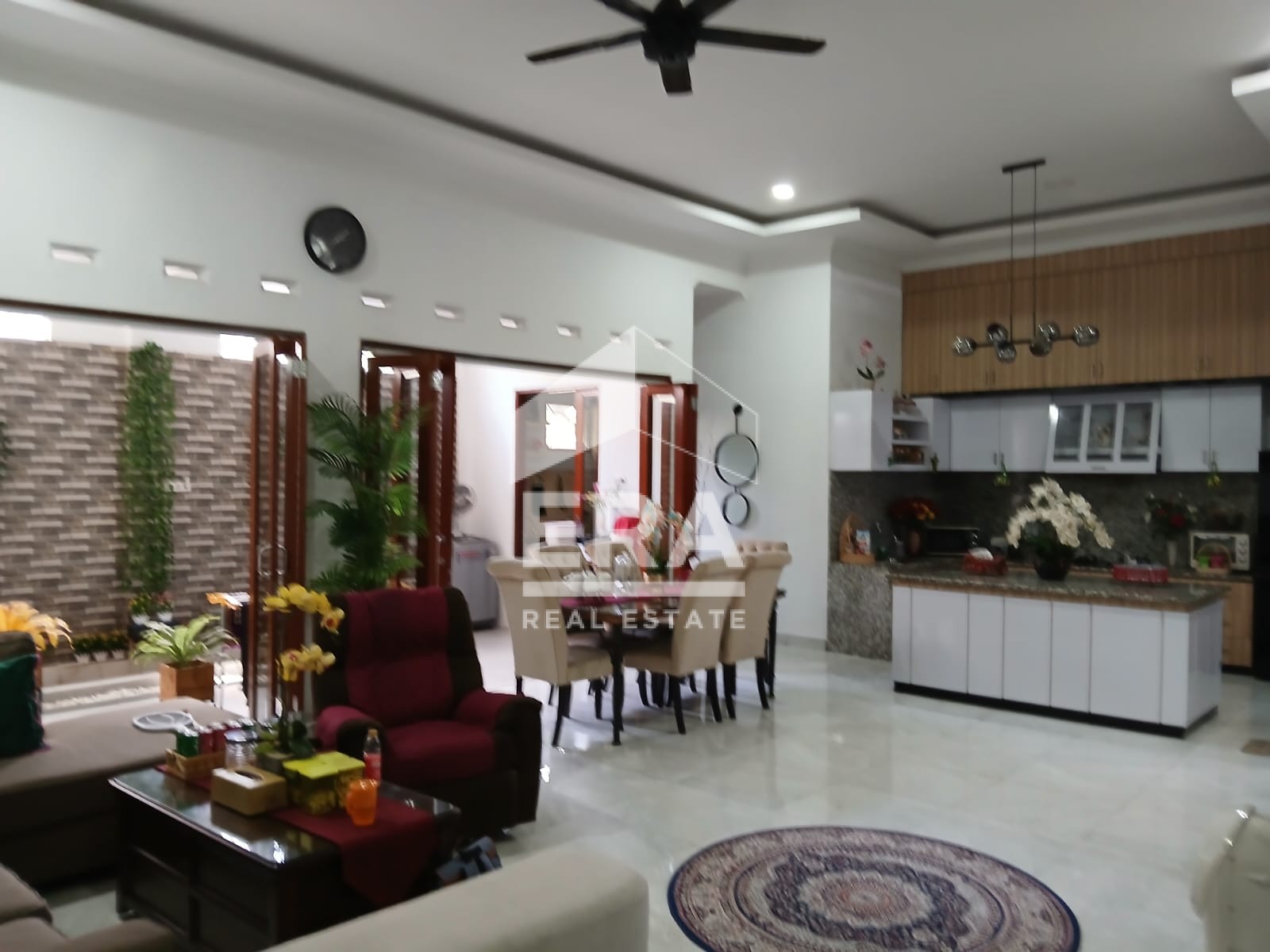 interior 7
