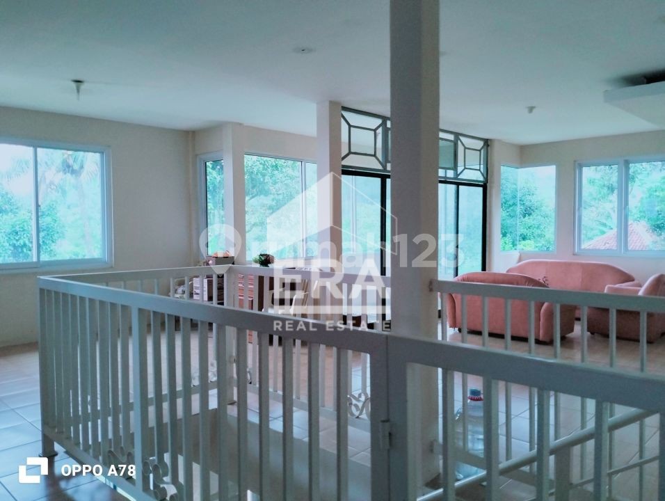 interior 9