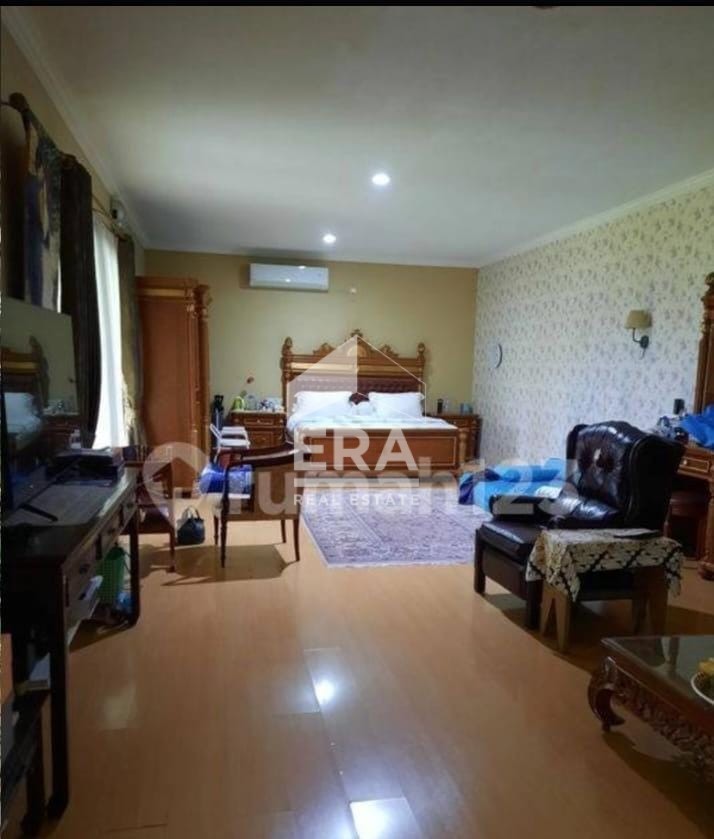 interior 3