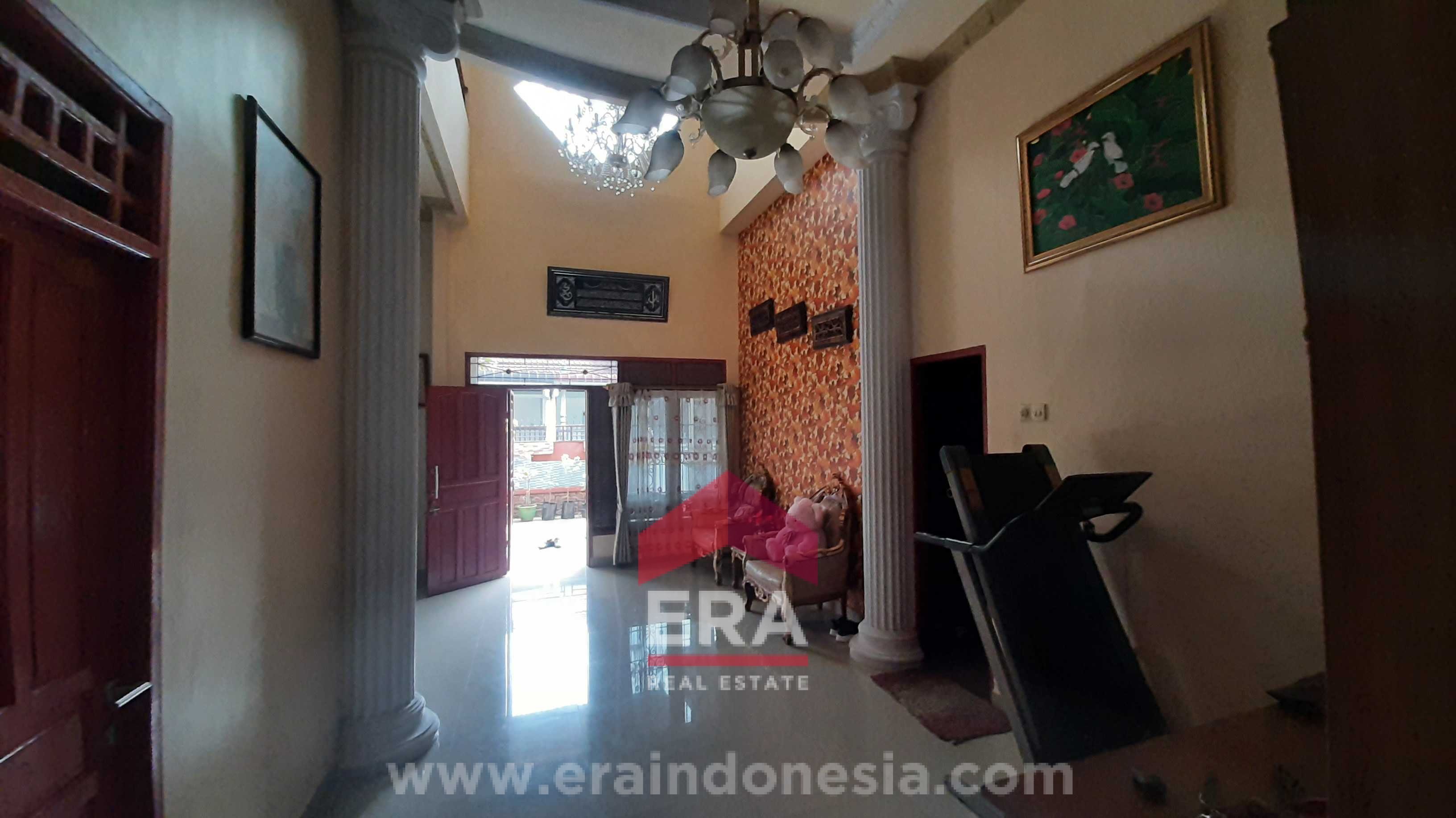 interior 6