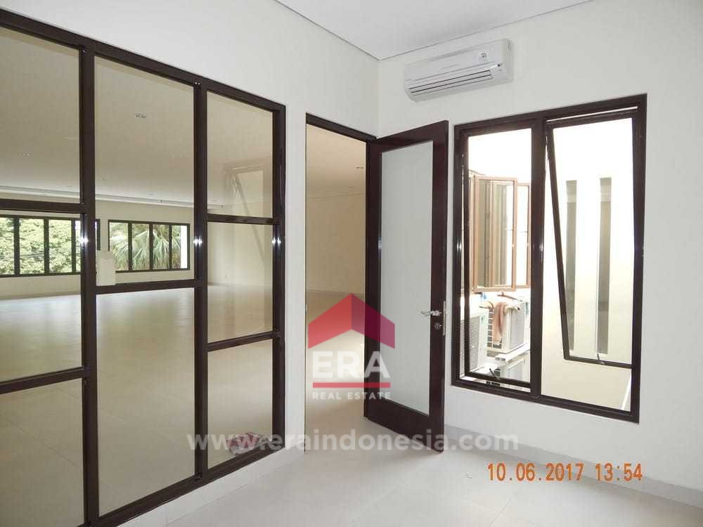 interior 9