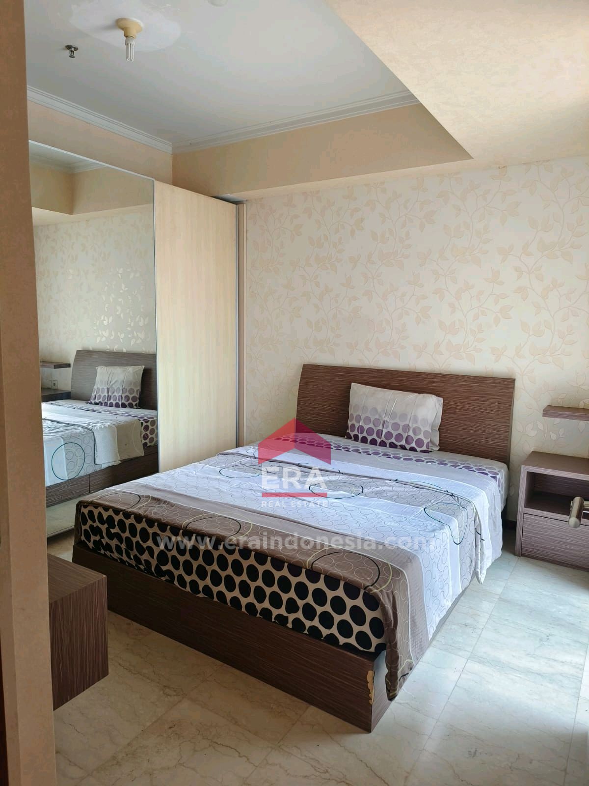 interior 9