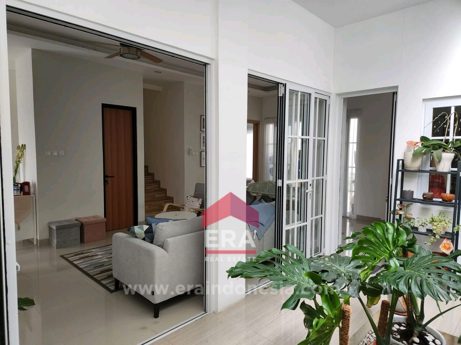 interior 5