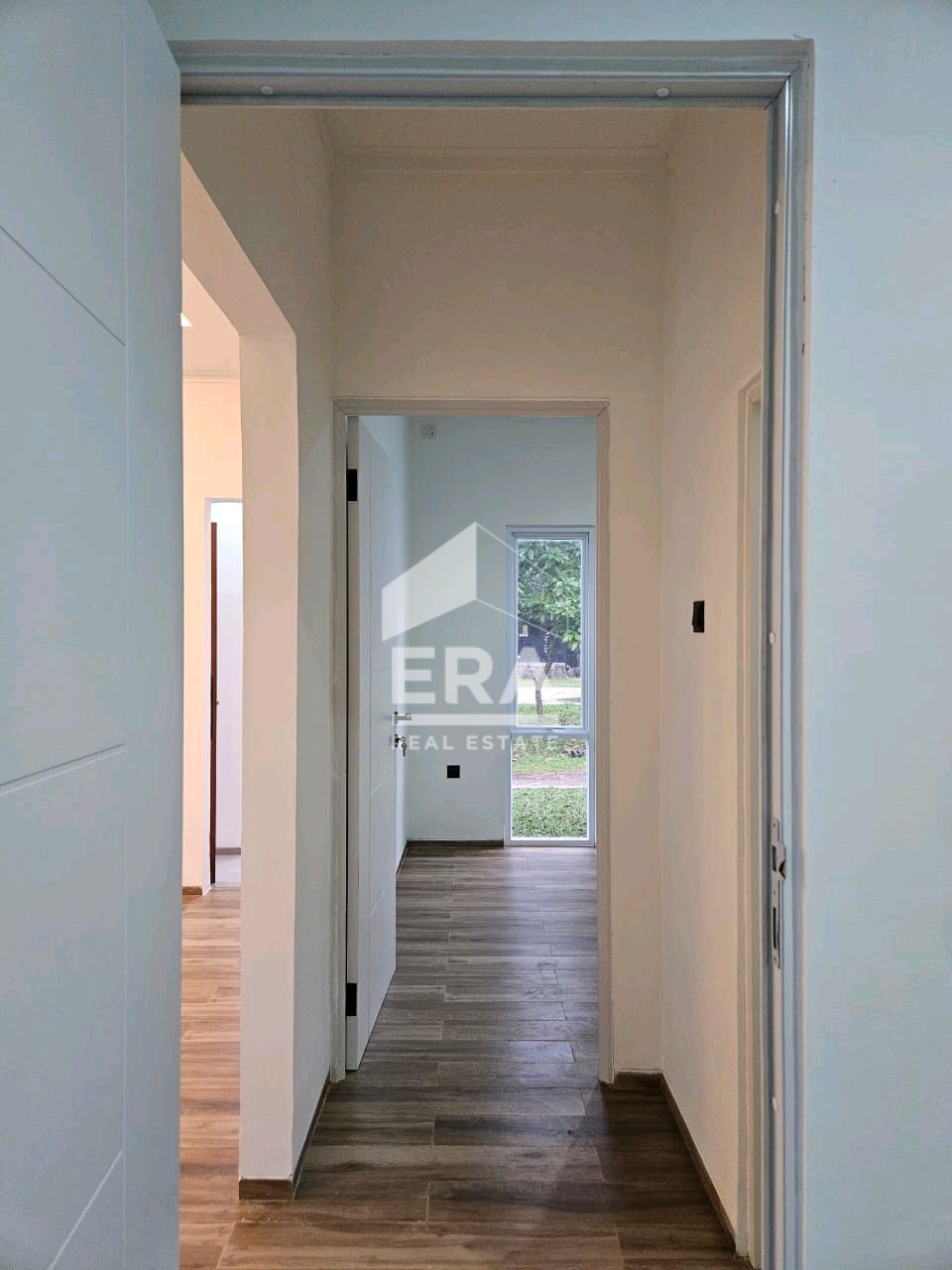 interior 6