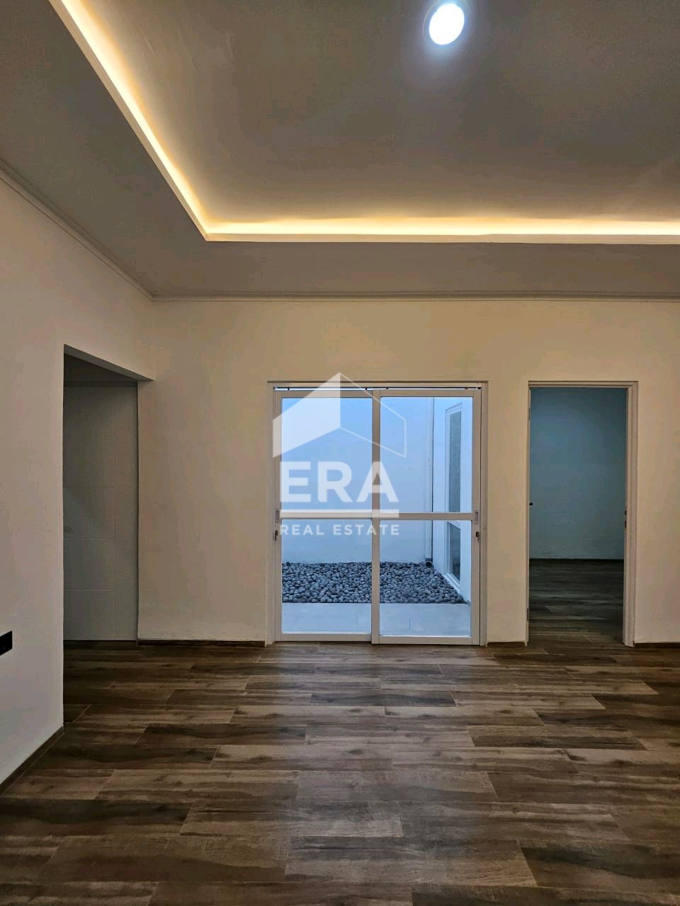 interior 9