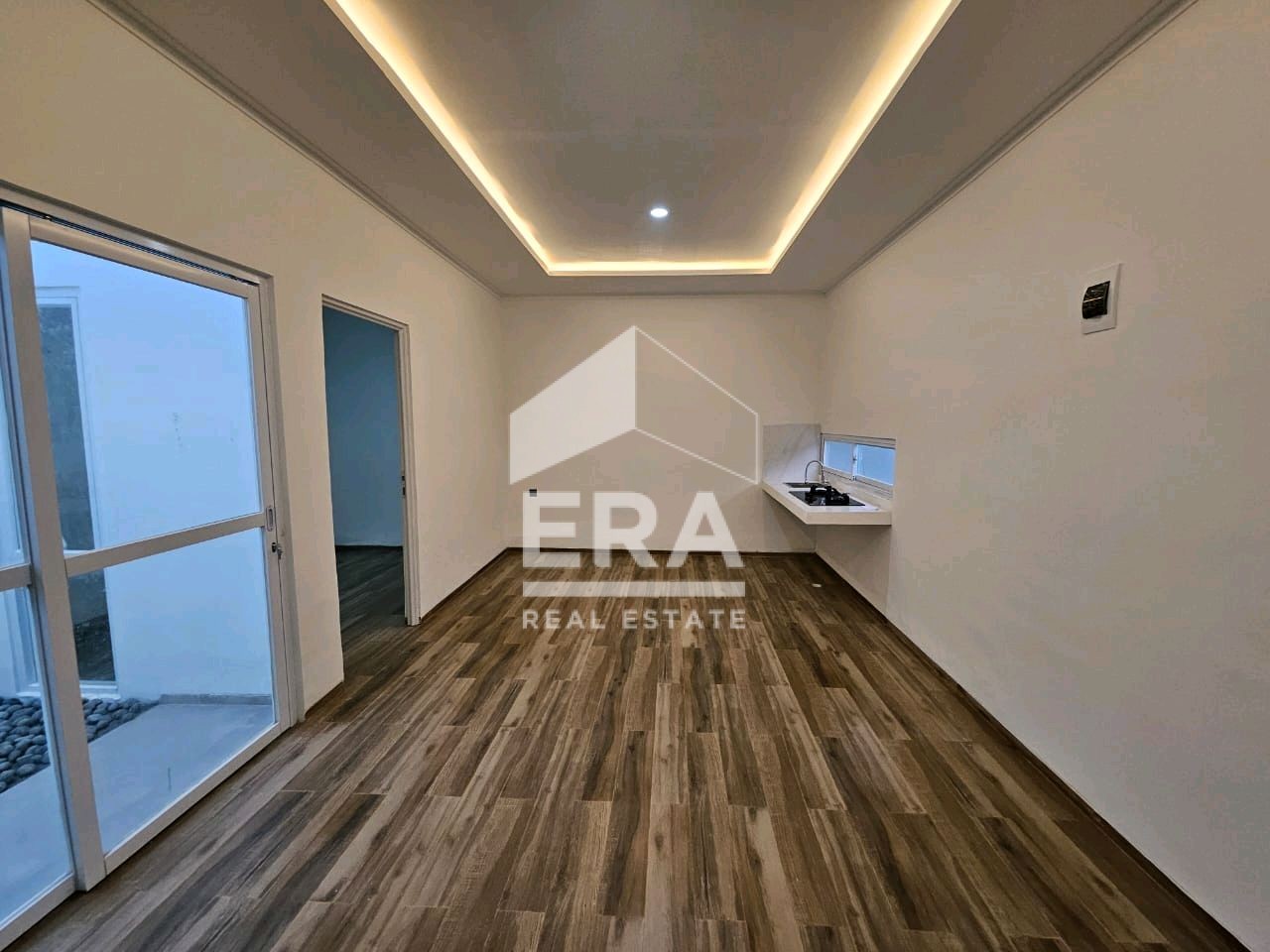 interior 2