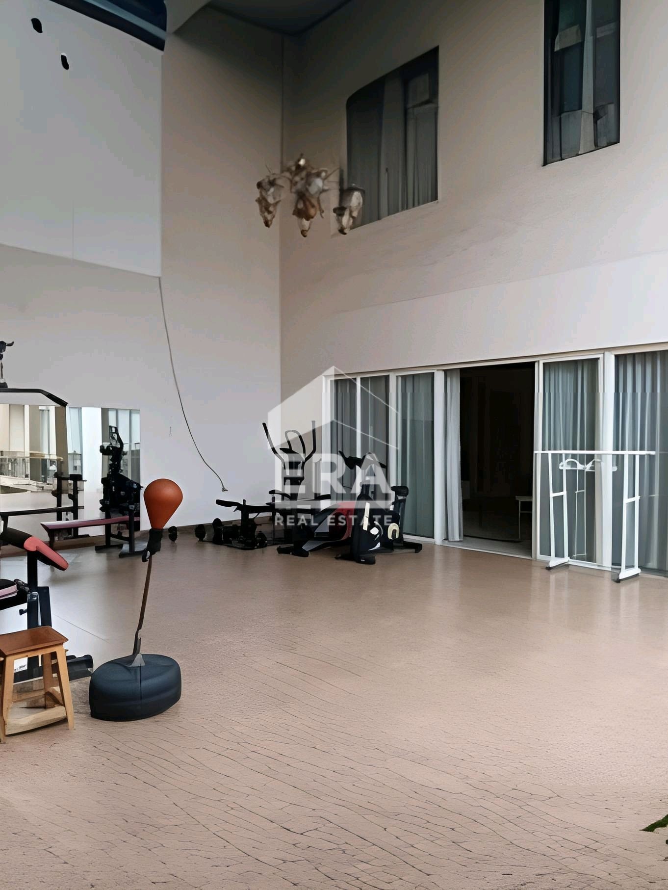 interior 13