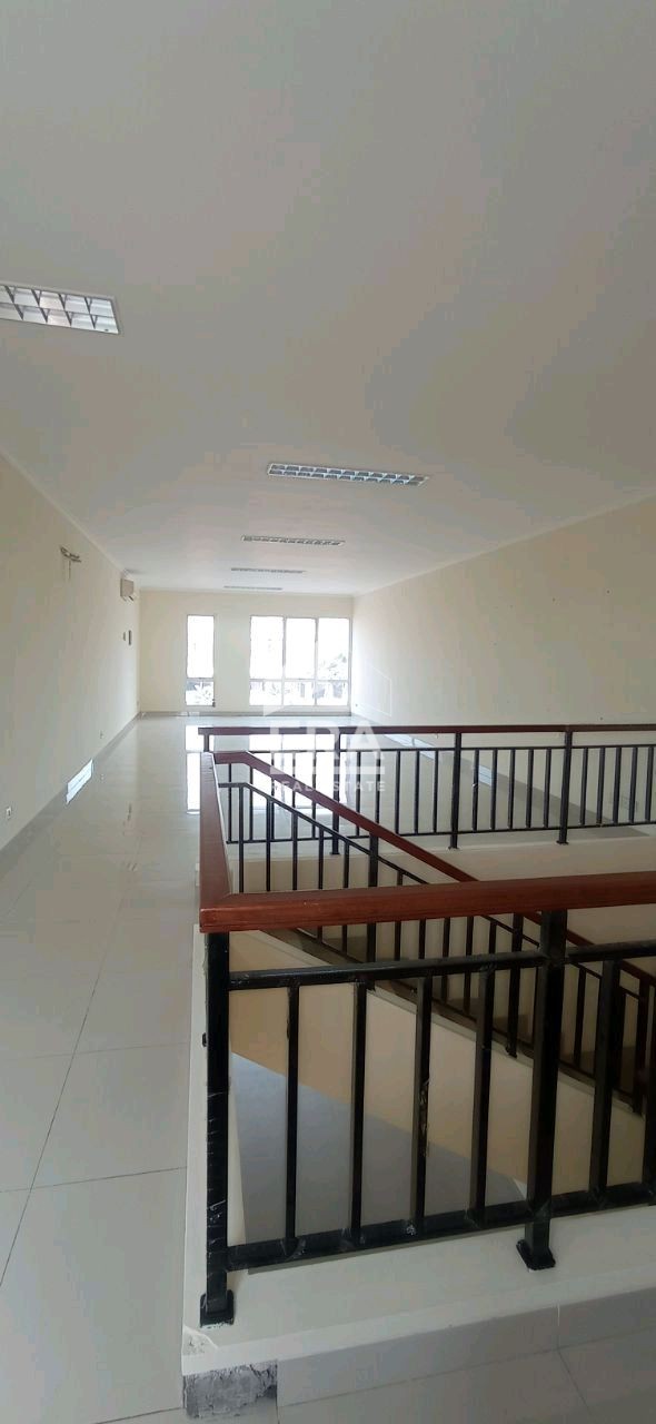 interior 4