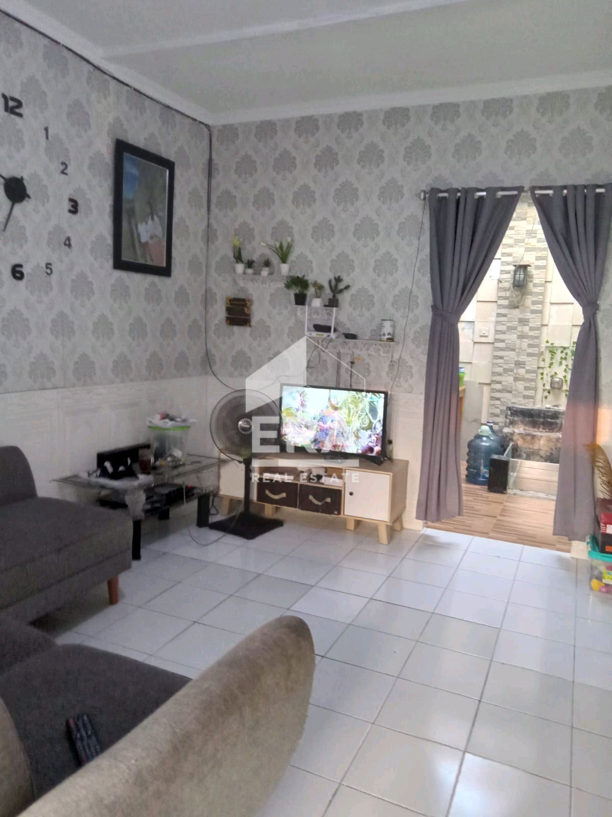 interior 7