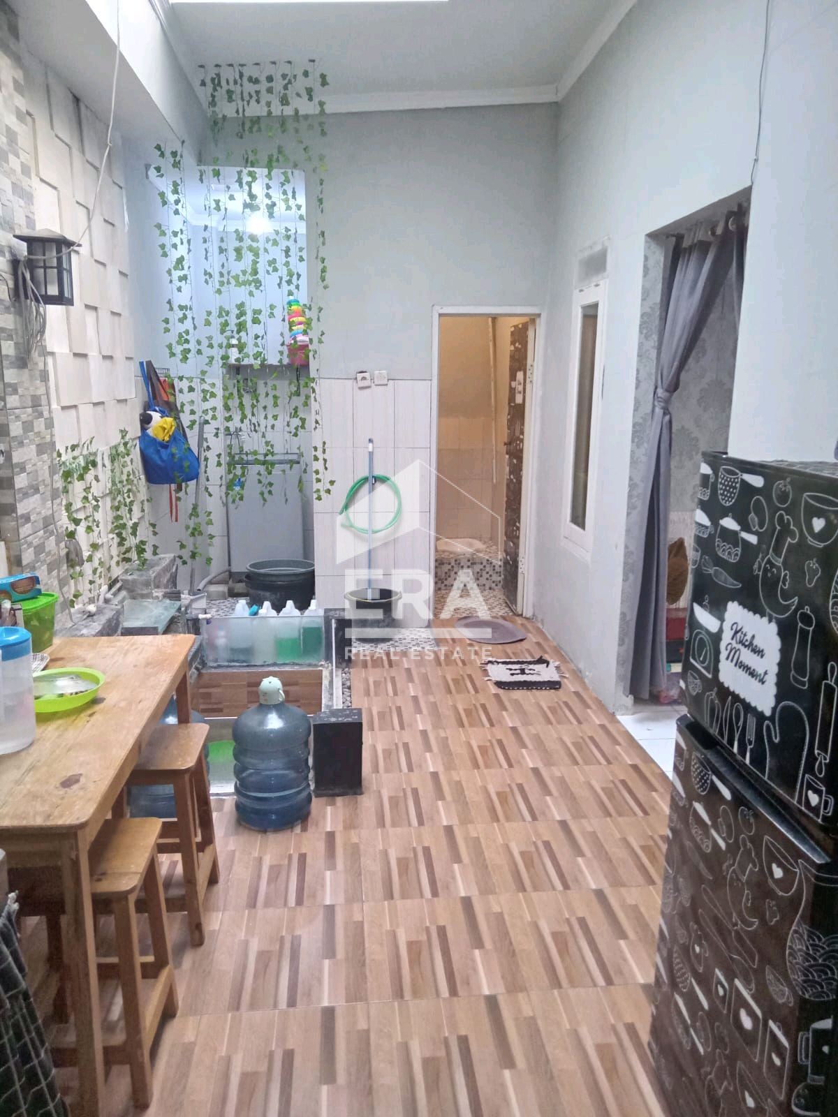interior 2