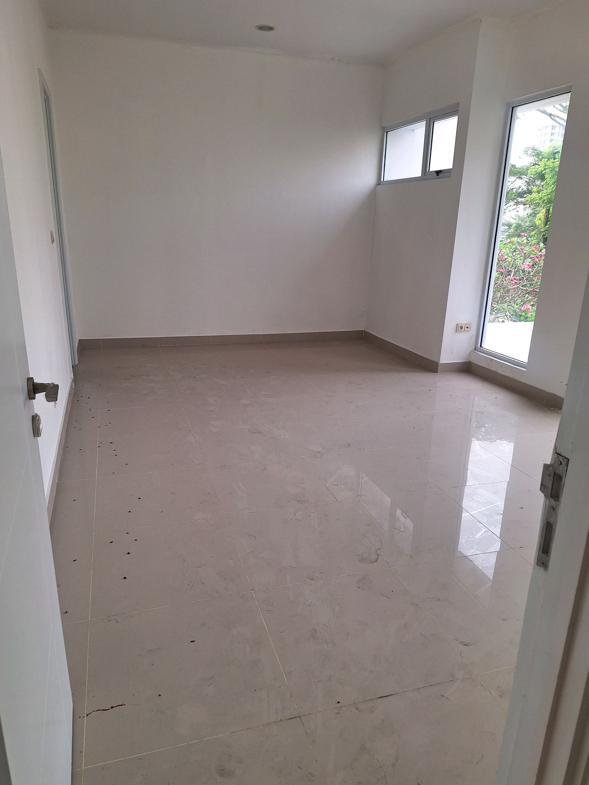 interior 2