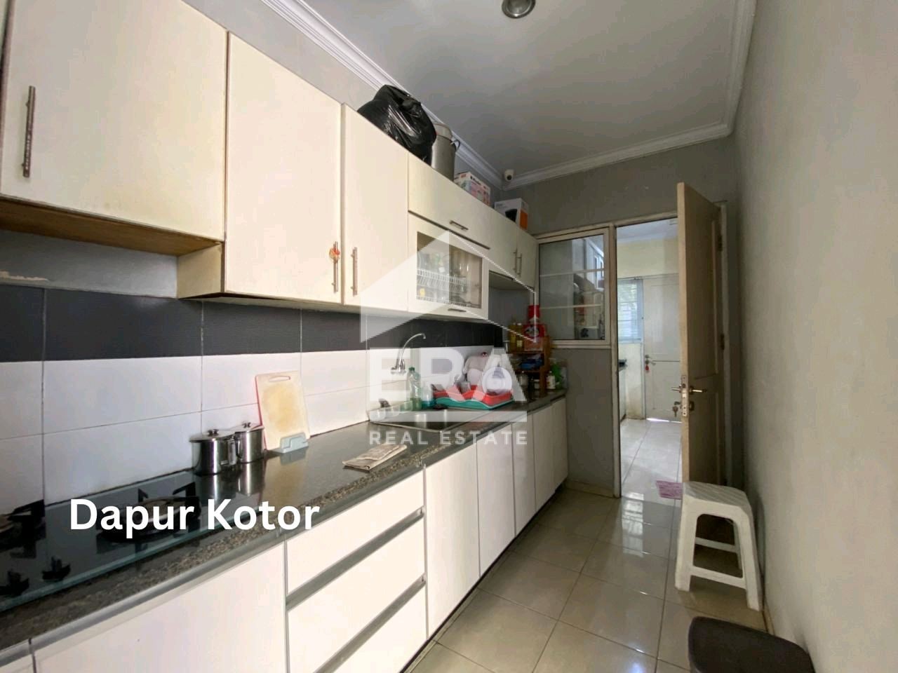 interior 7