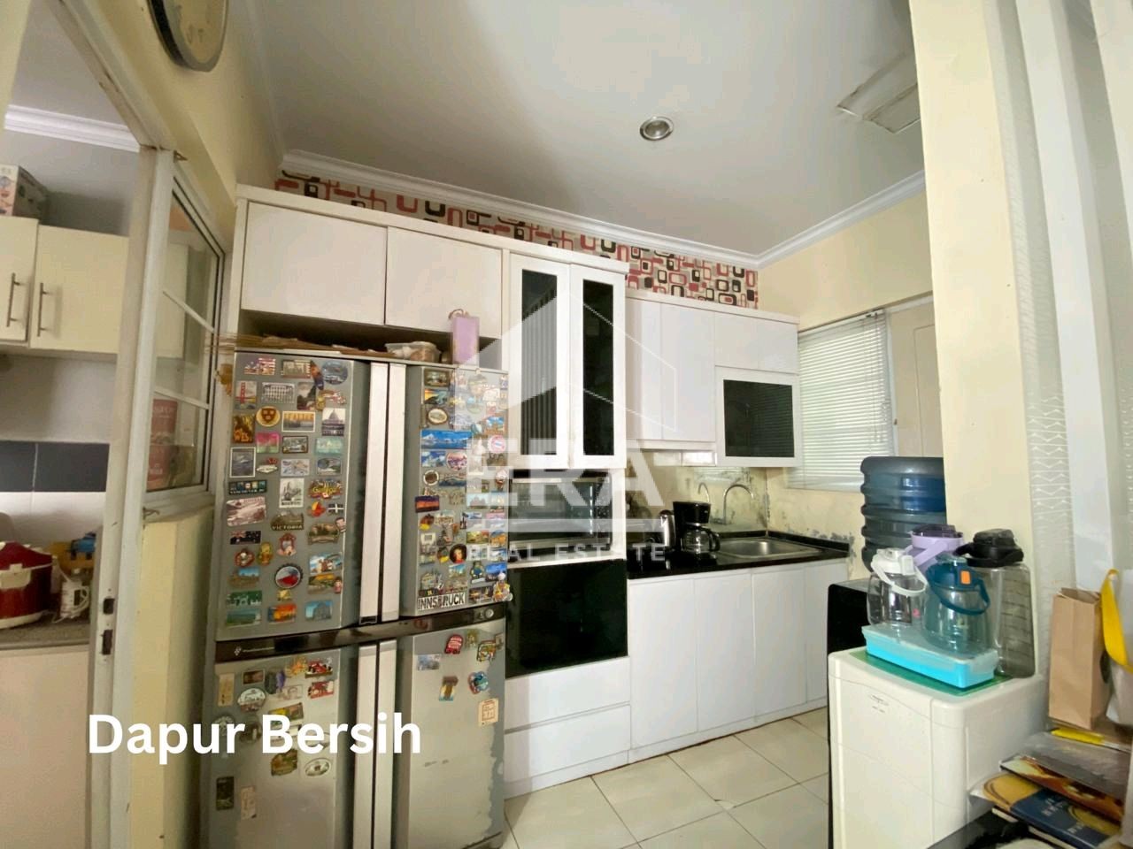 interior 2