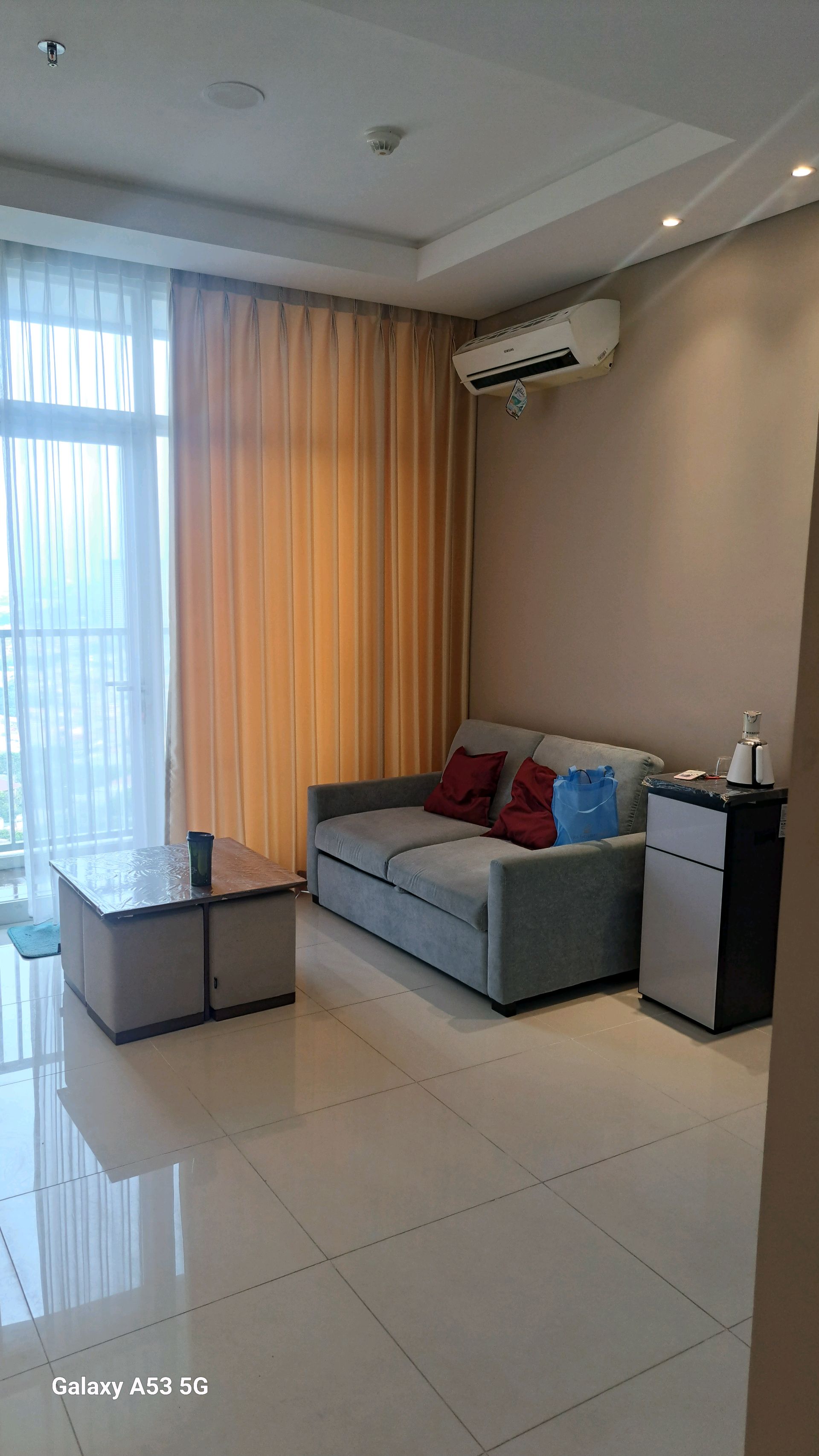 interior 6