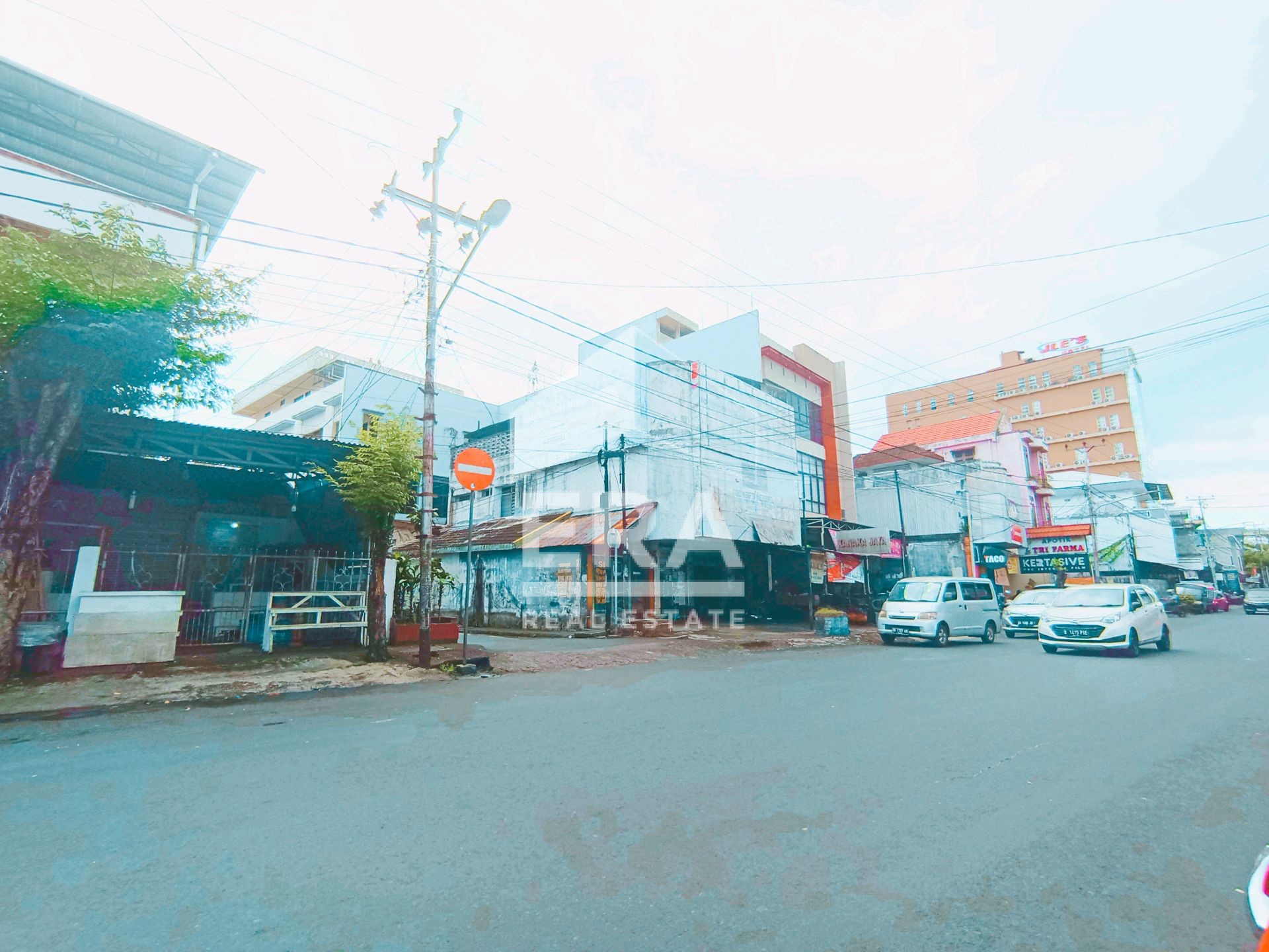 Di Jual Ruko LT. 300m² LB. 450m² | Agen Property #1 Indonesia