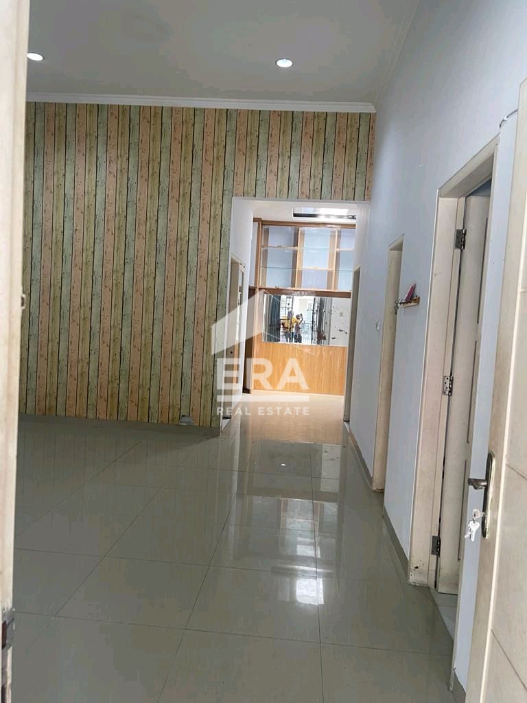 interior 3