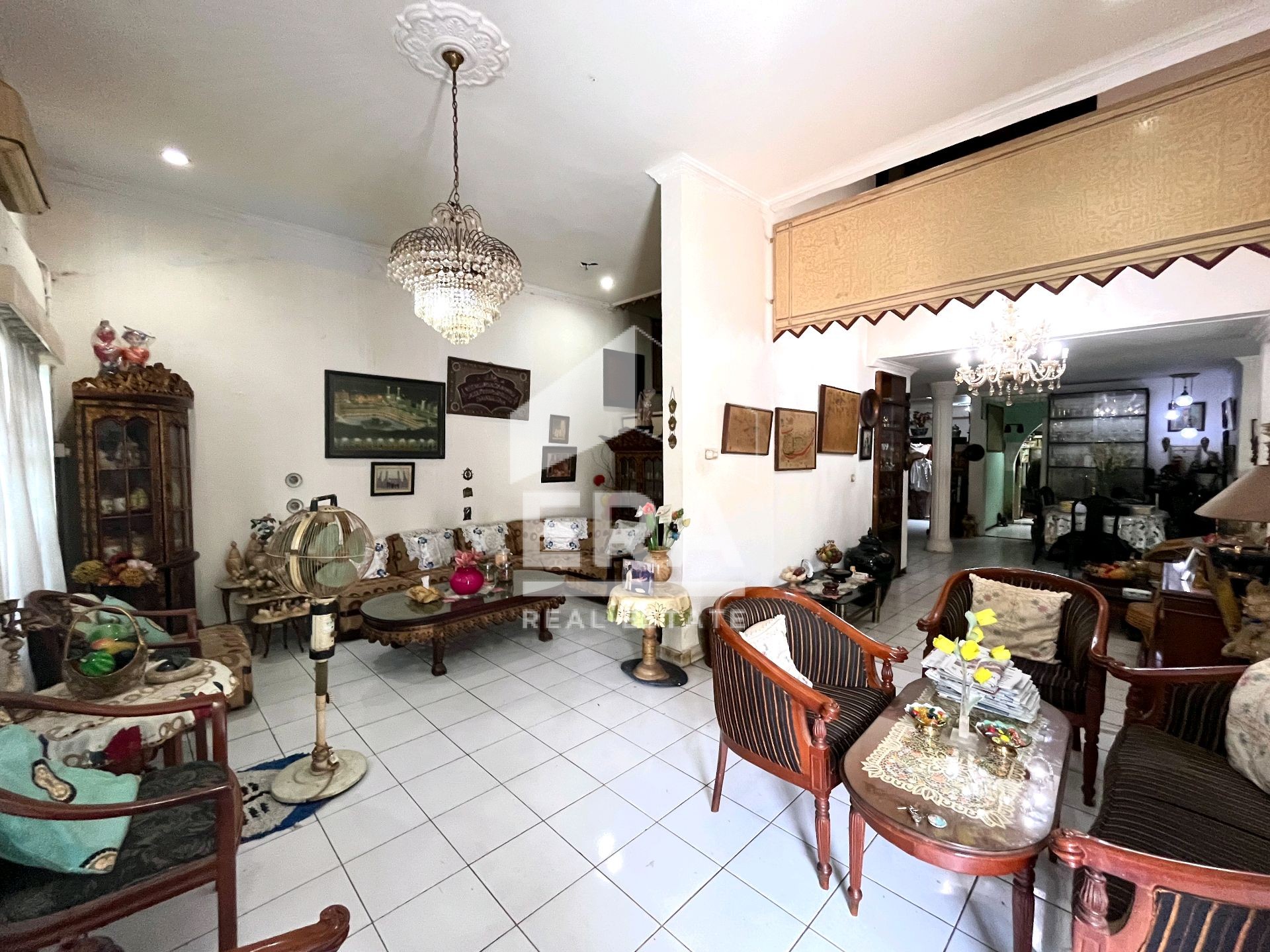 interior 4