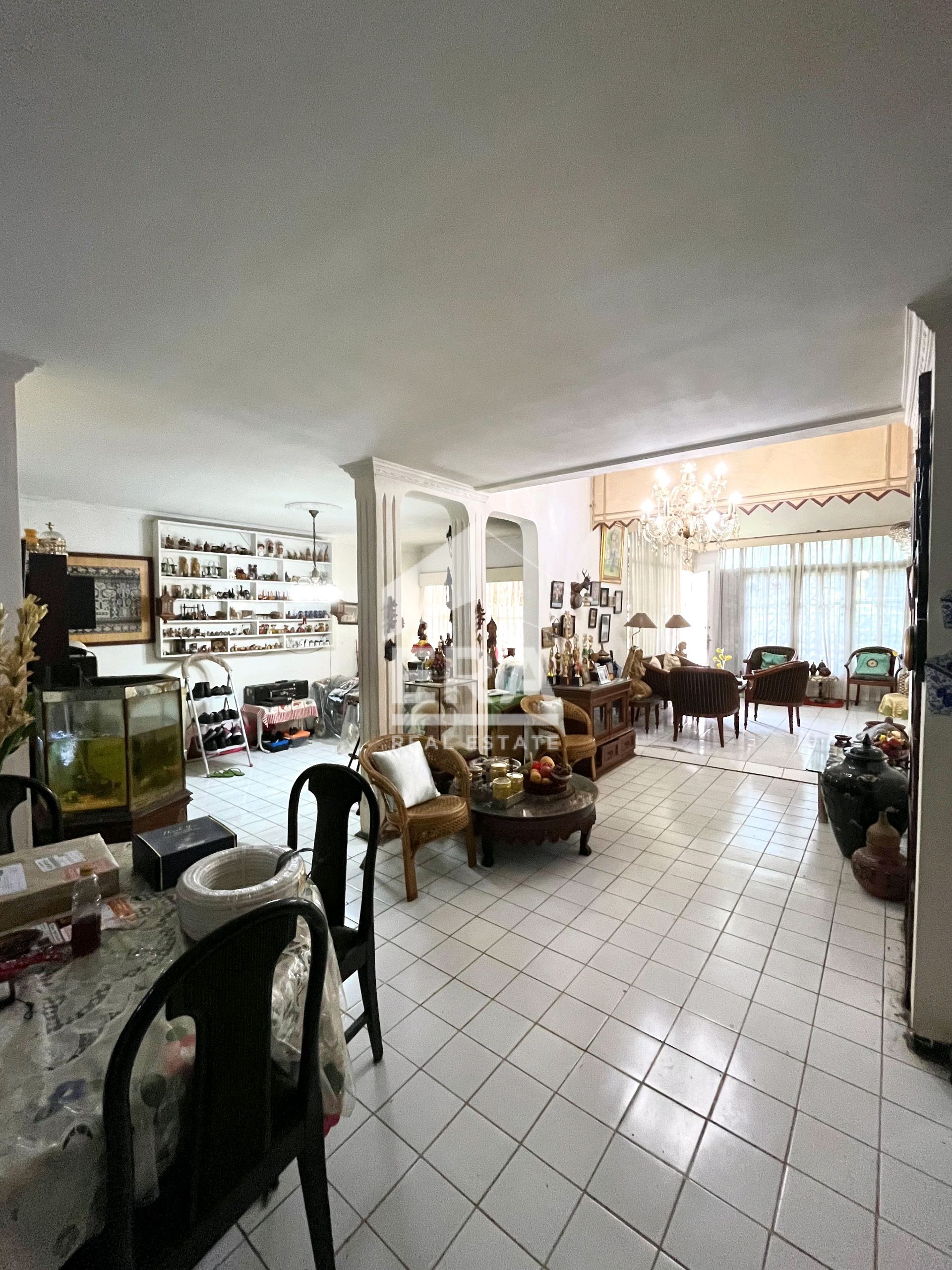 interior 5