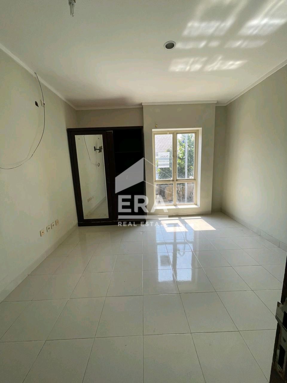 interior 2