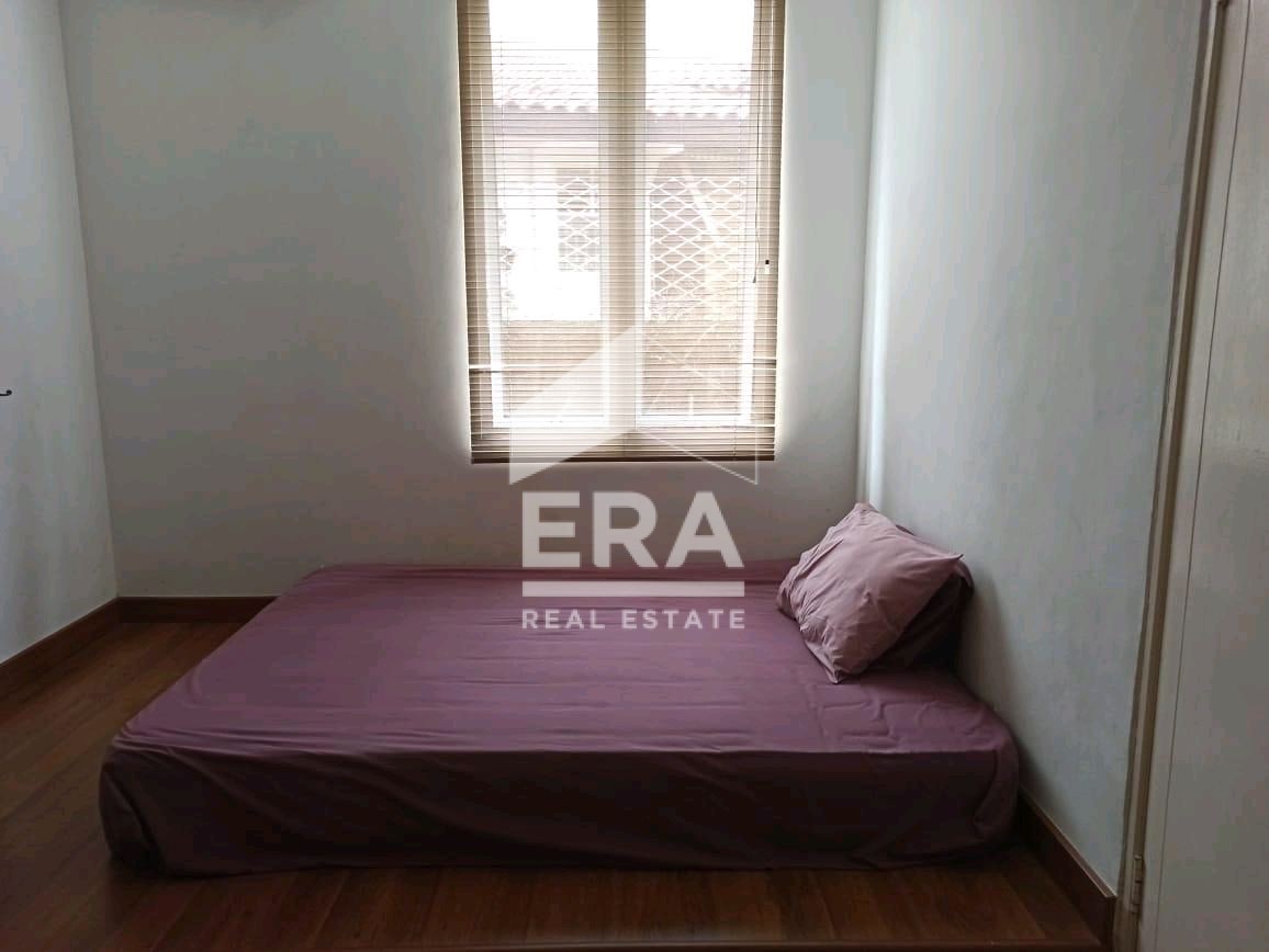 interior 2