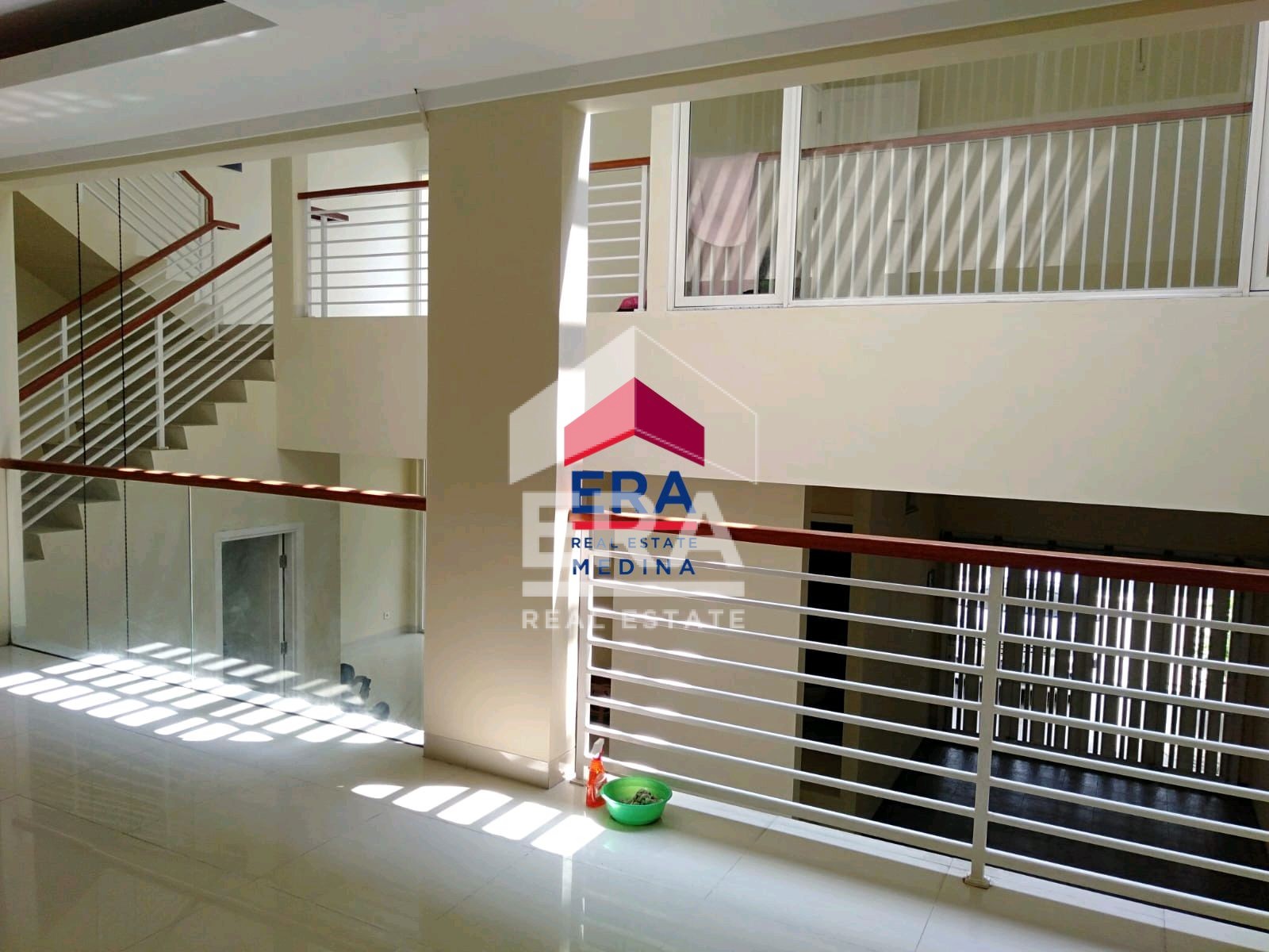 interior 5