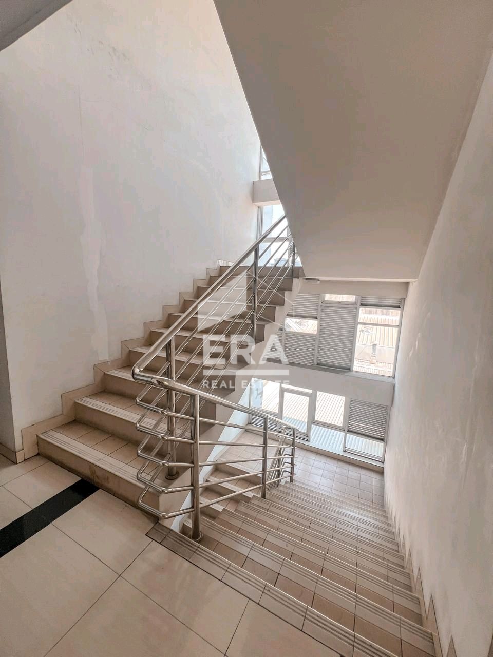 interior 4