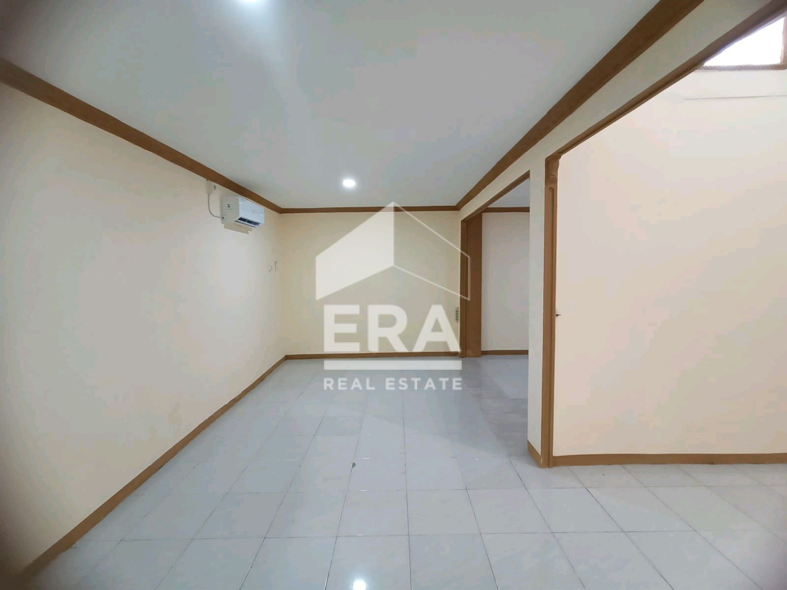 interior 3