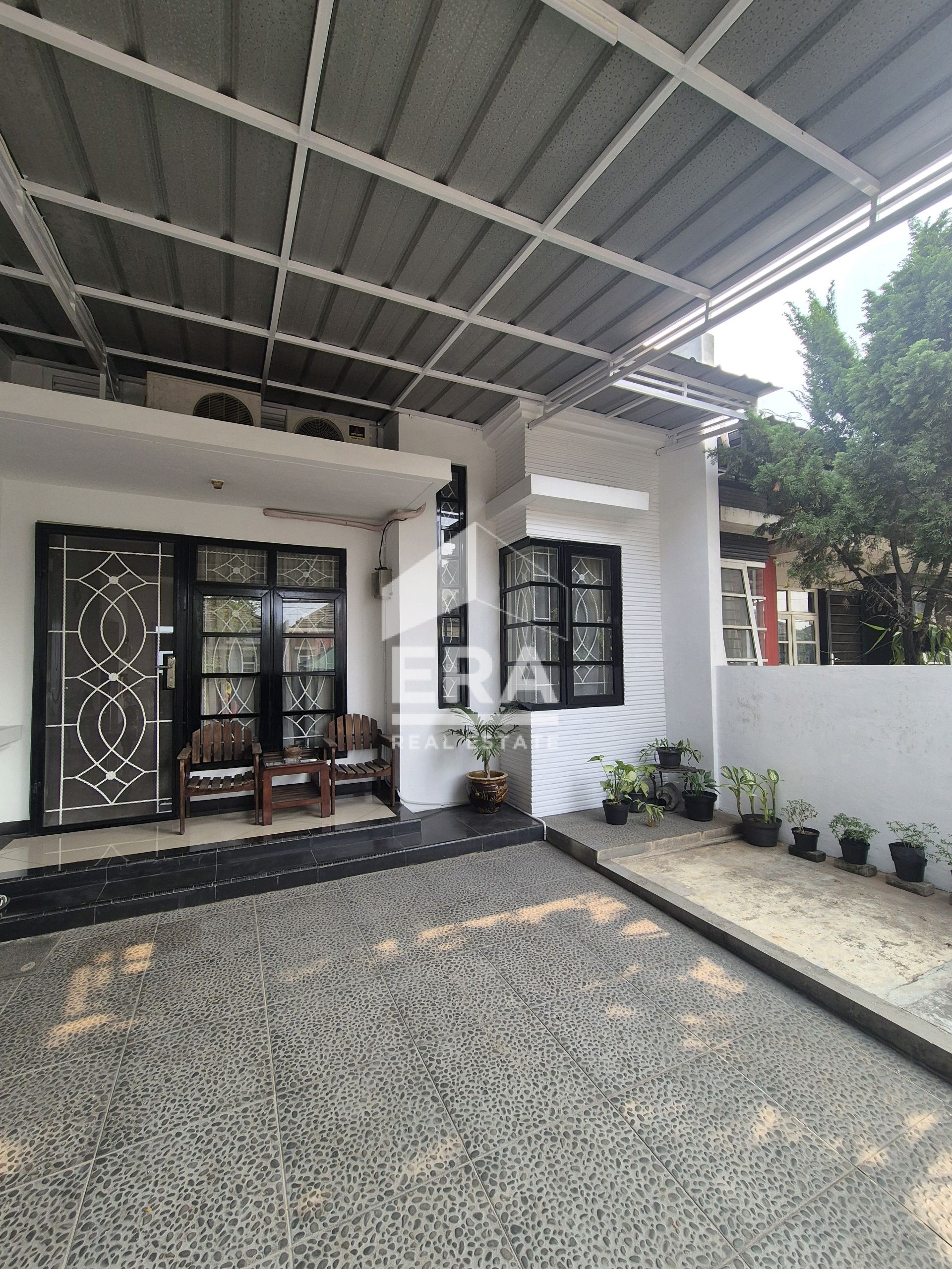 interior 2