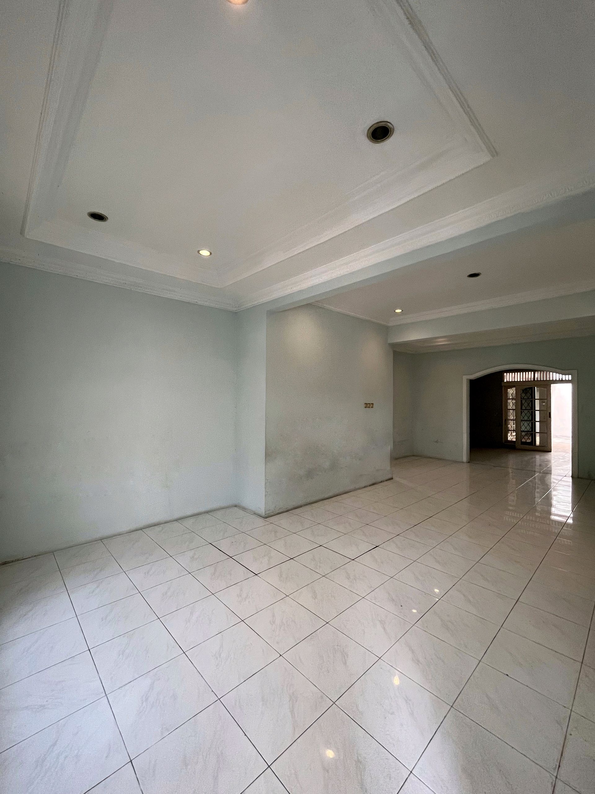 interior 3