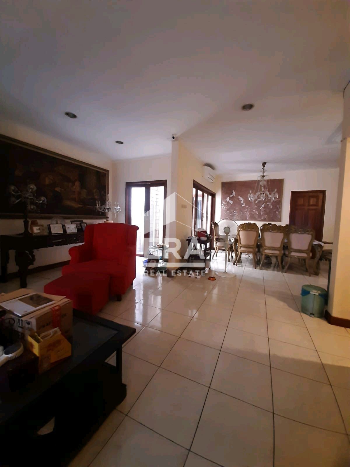 interior 5