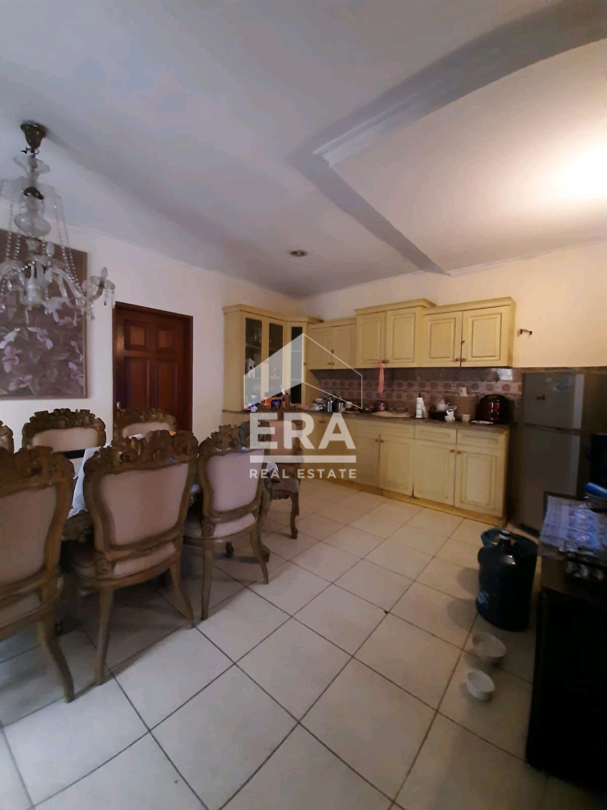 interior 2