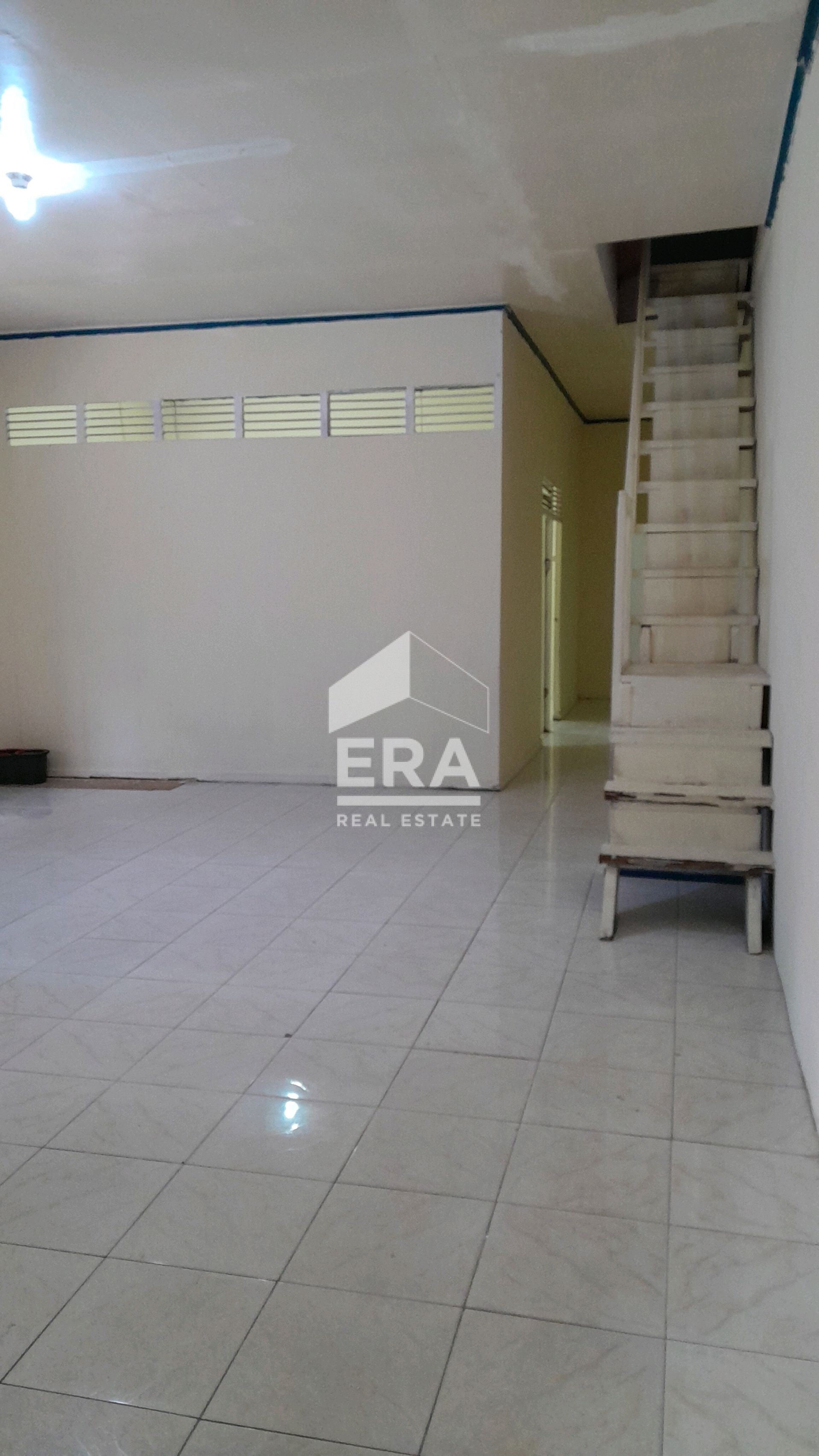 interior 2