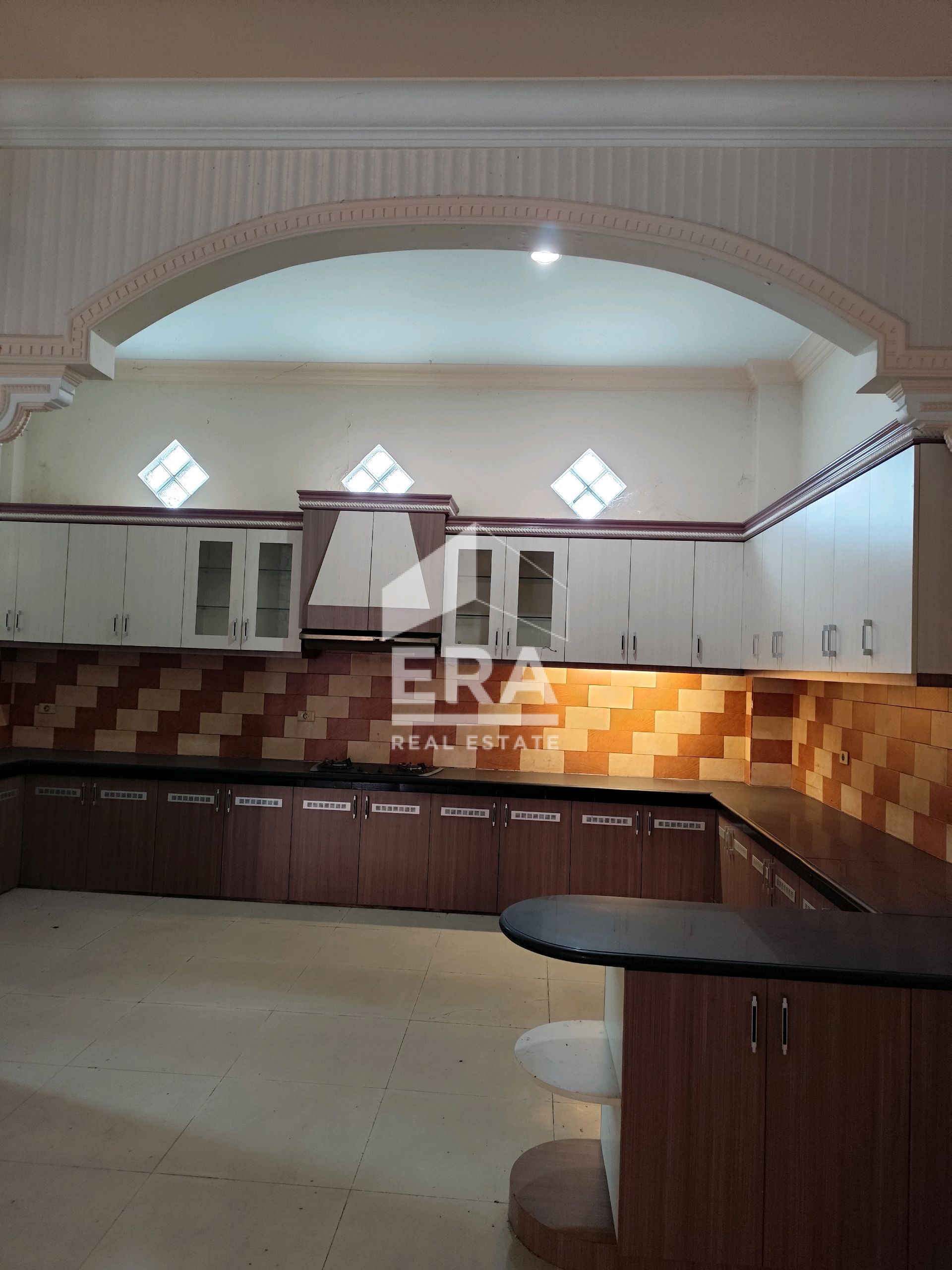 interior 9