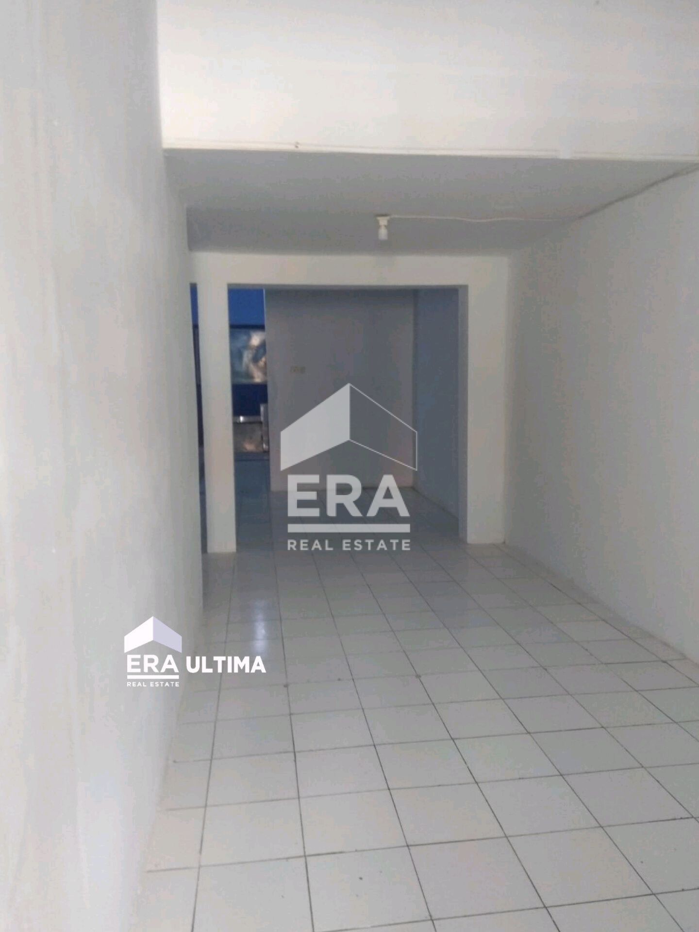 interior 6