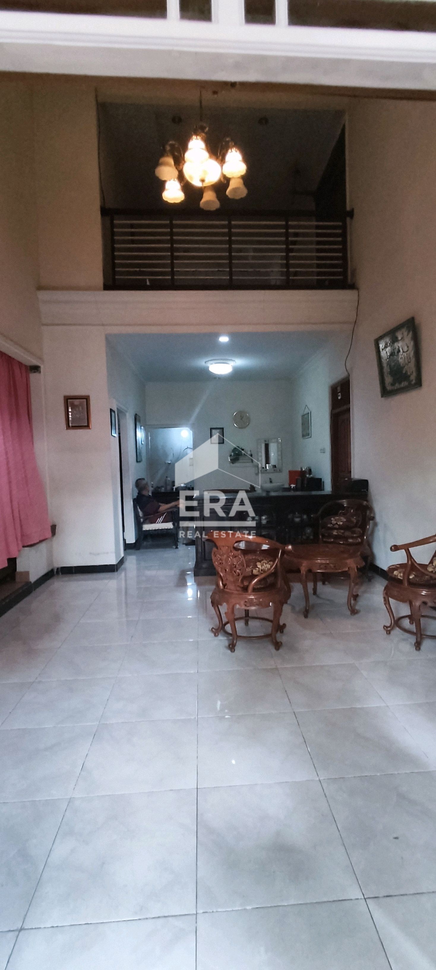 interior 6