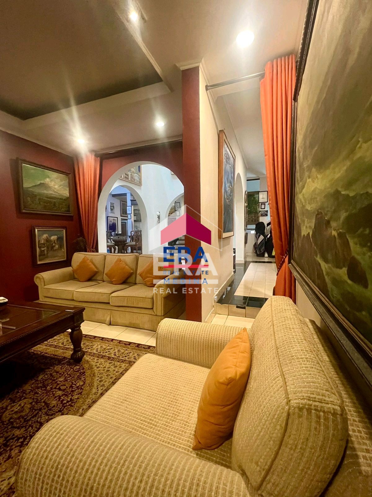 interior 4