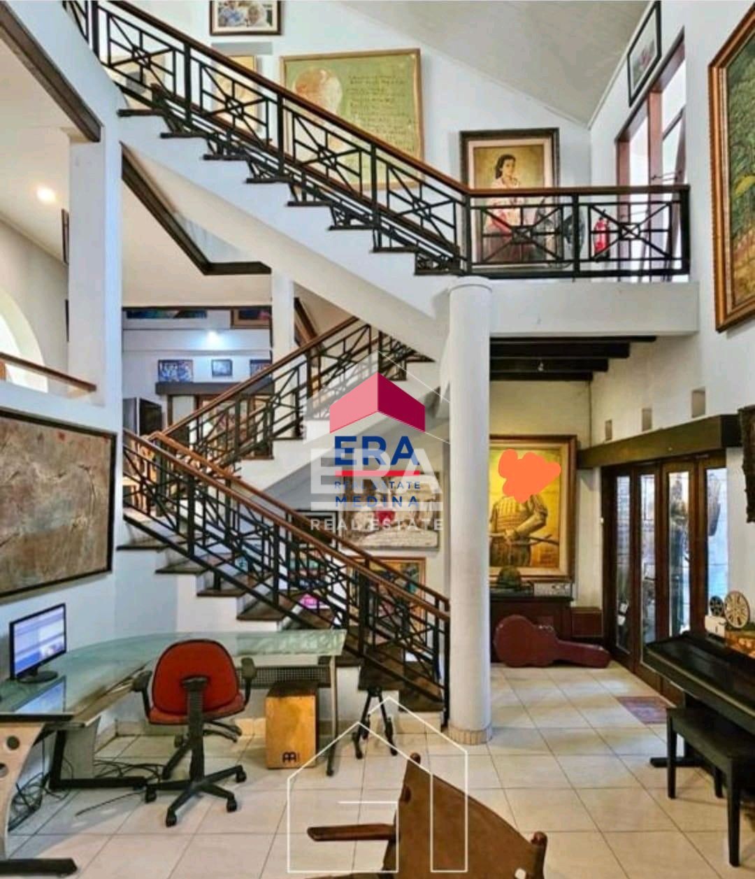 interior 2